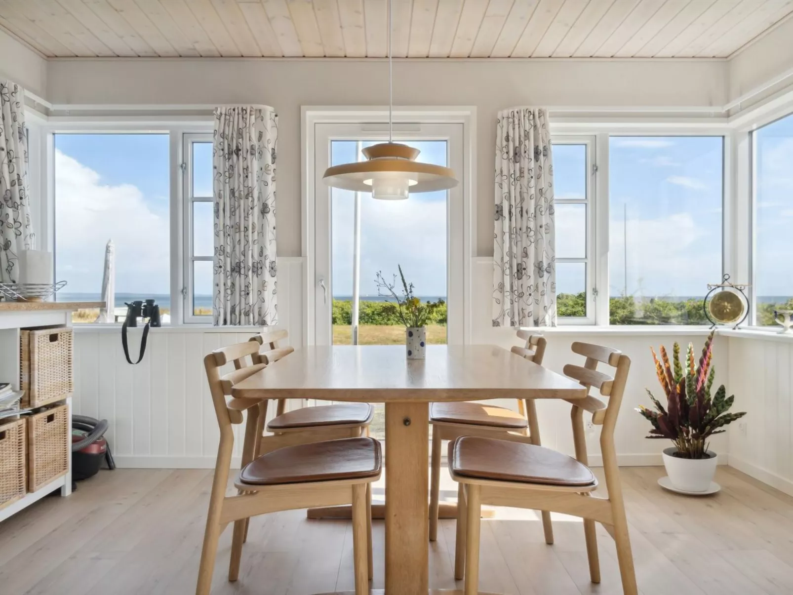 "Mirkka" - 50m from the sea-Inside