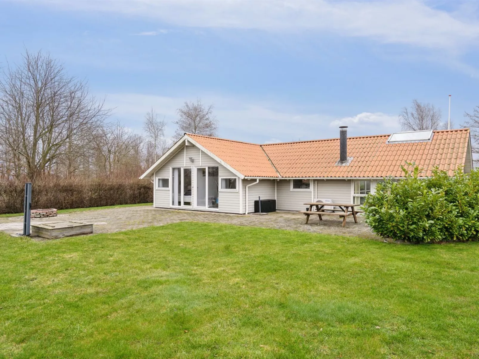 "Chrisse" - 250m from the sea-Inside