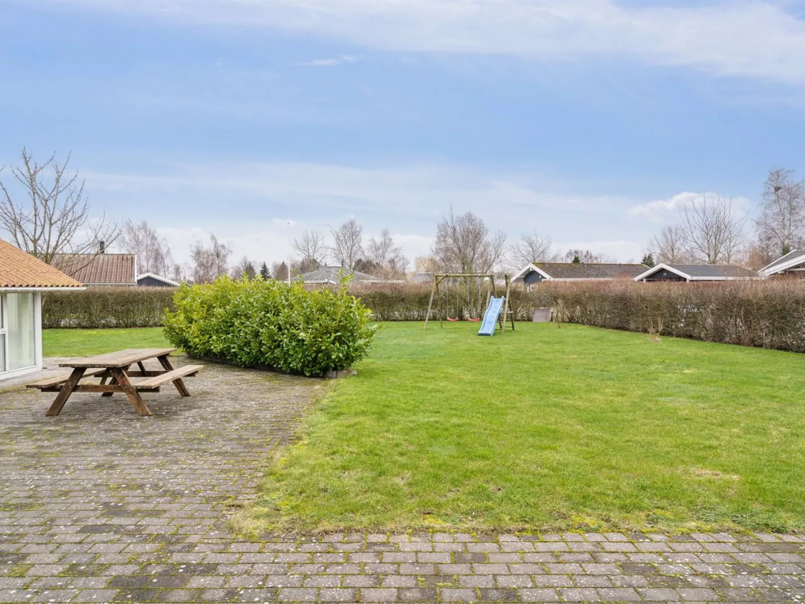 "Chrisse" - 250m from the sea-Inside
