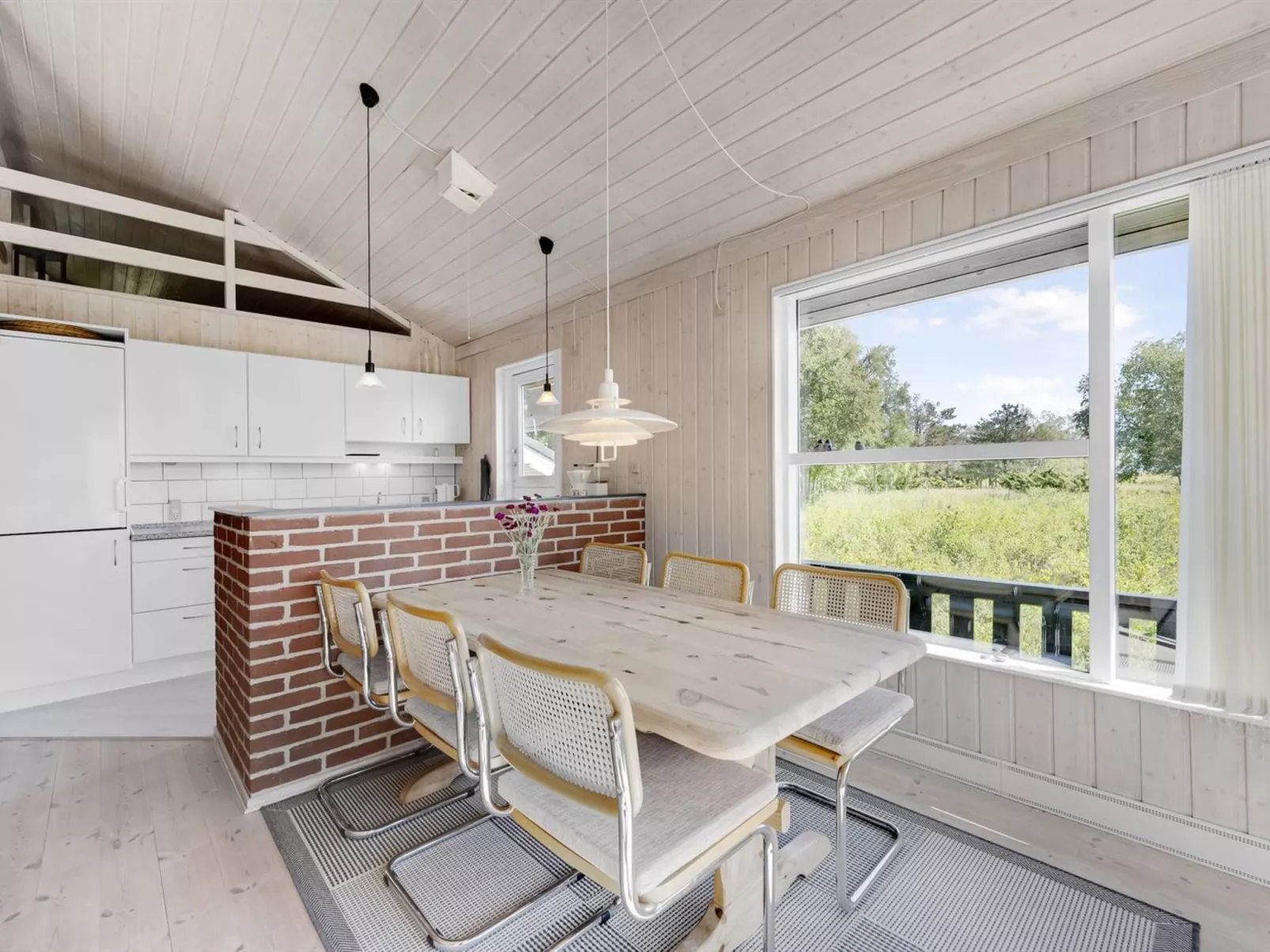 "Griselda" - 400m from the sea-Drinnen
