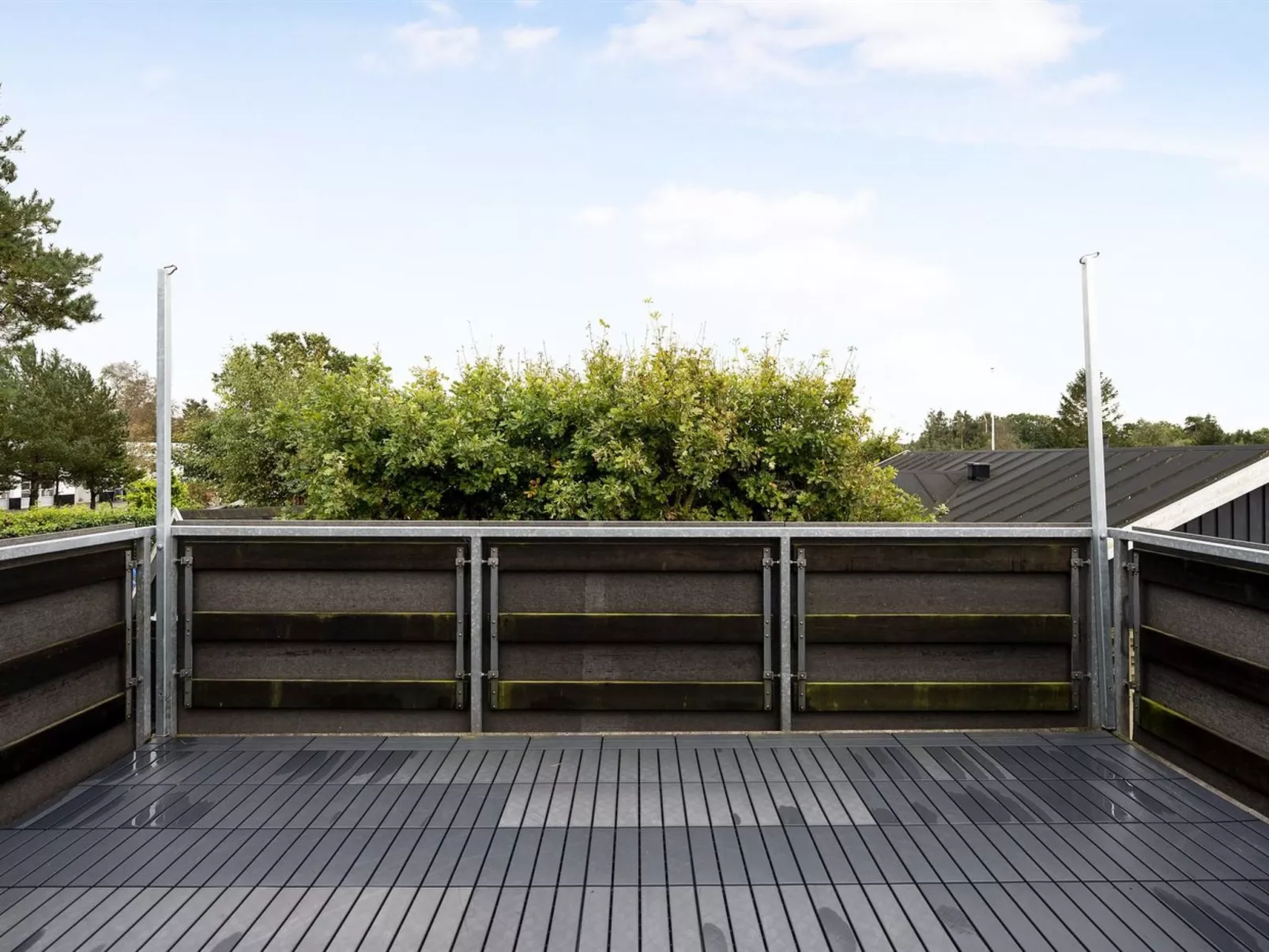"Hunding" - 600m from the sea-Outside