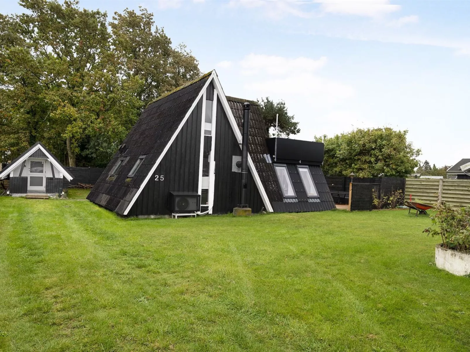 "Hunding" - 600m from the sea-Outside