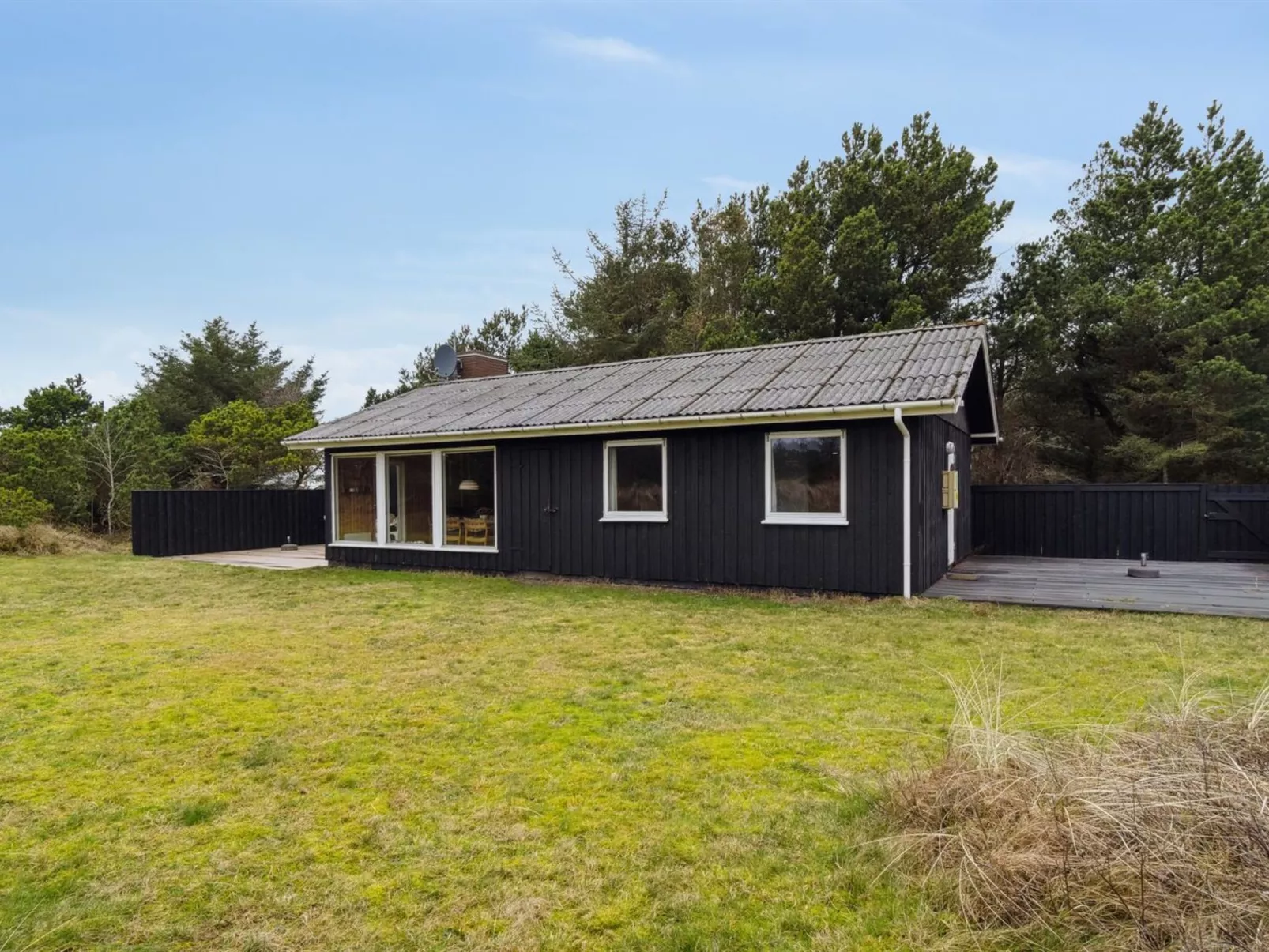 "Swenki" - 700m from the sea-Outside