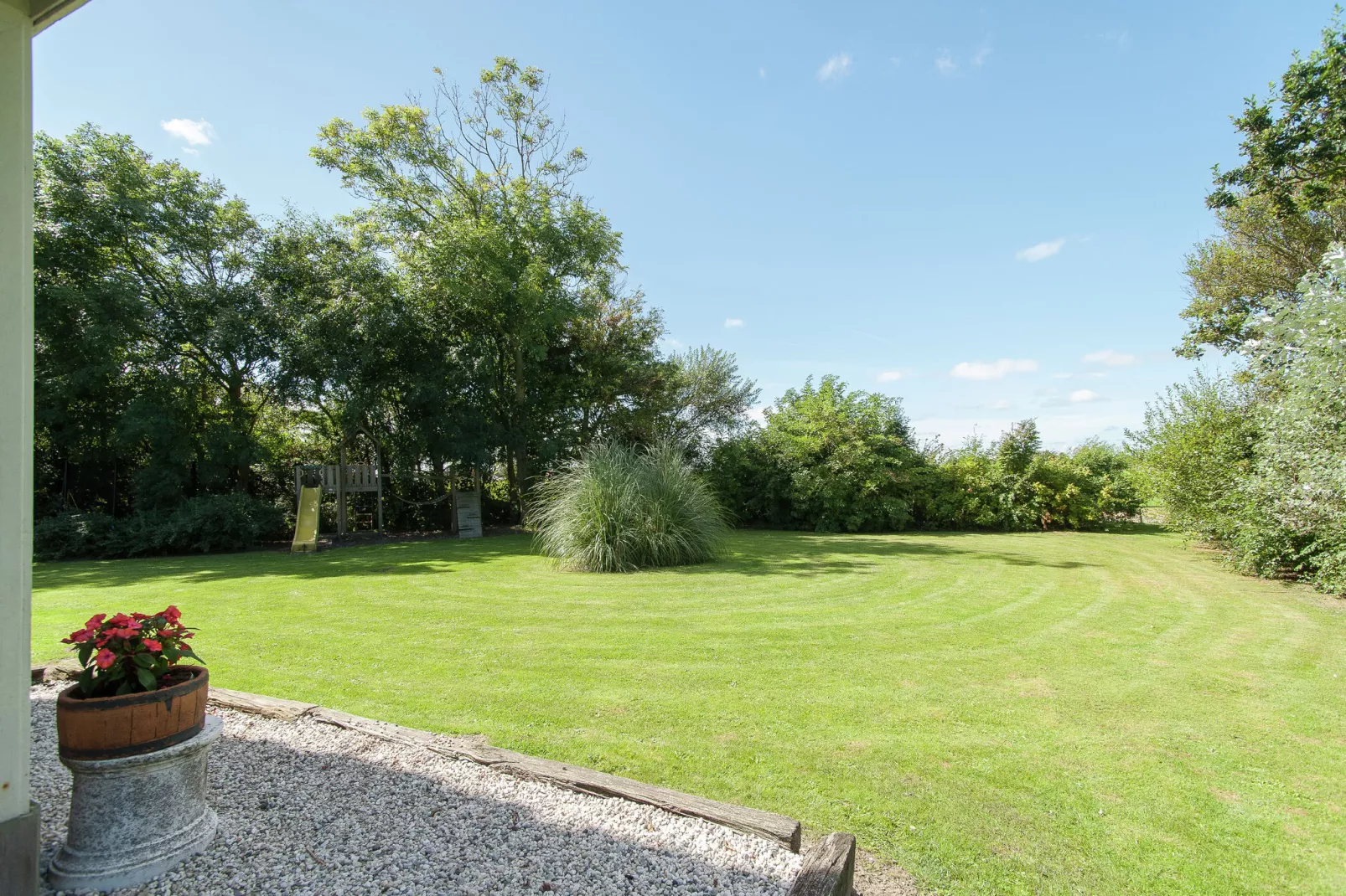Landhuis Duinzicht-Gardens summer