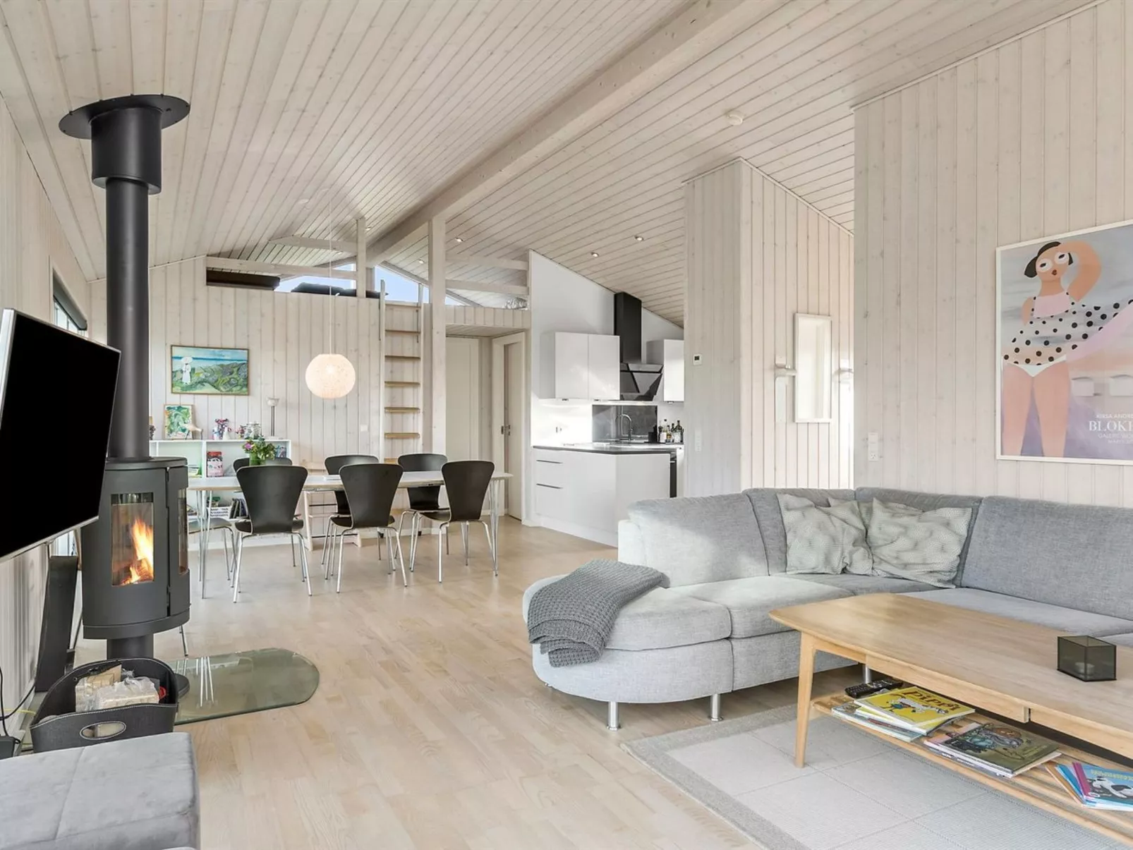 "Mirla" - 50m from the sea-Inside