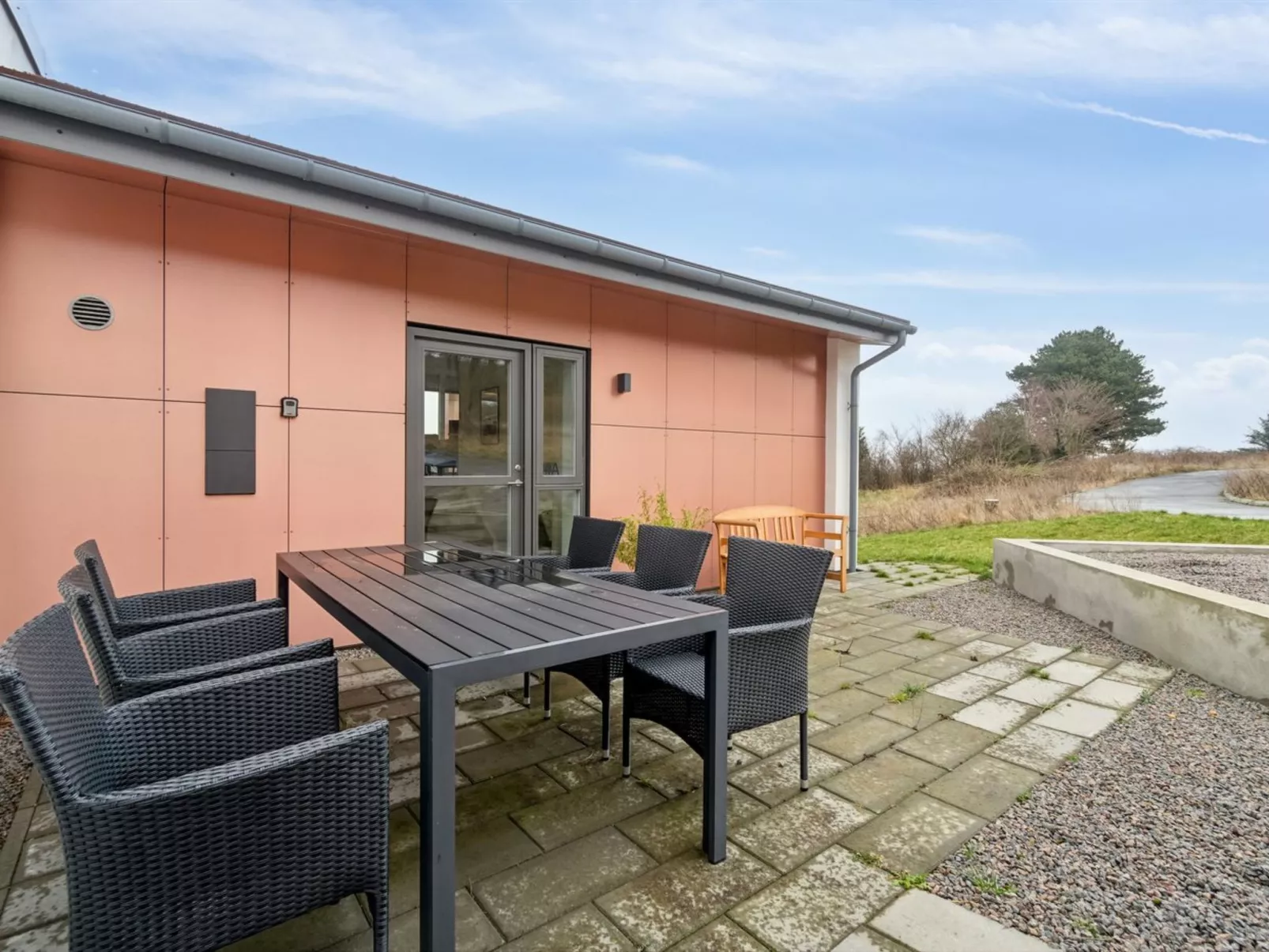 "Sasser" - 450m from the sea-Draußen
