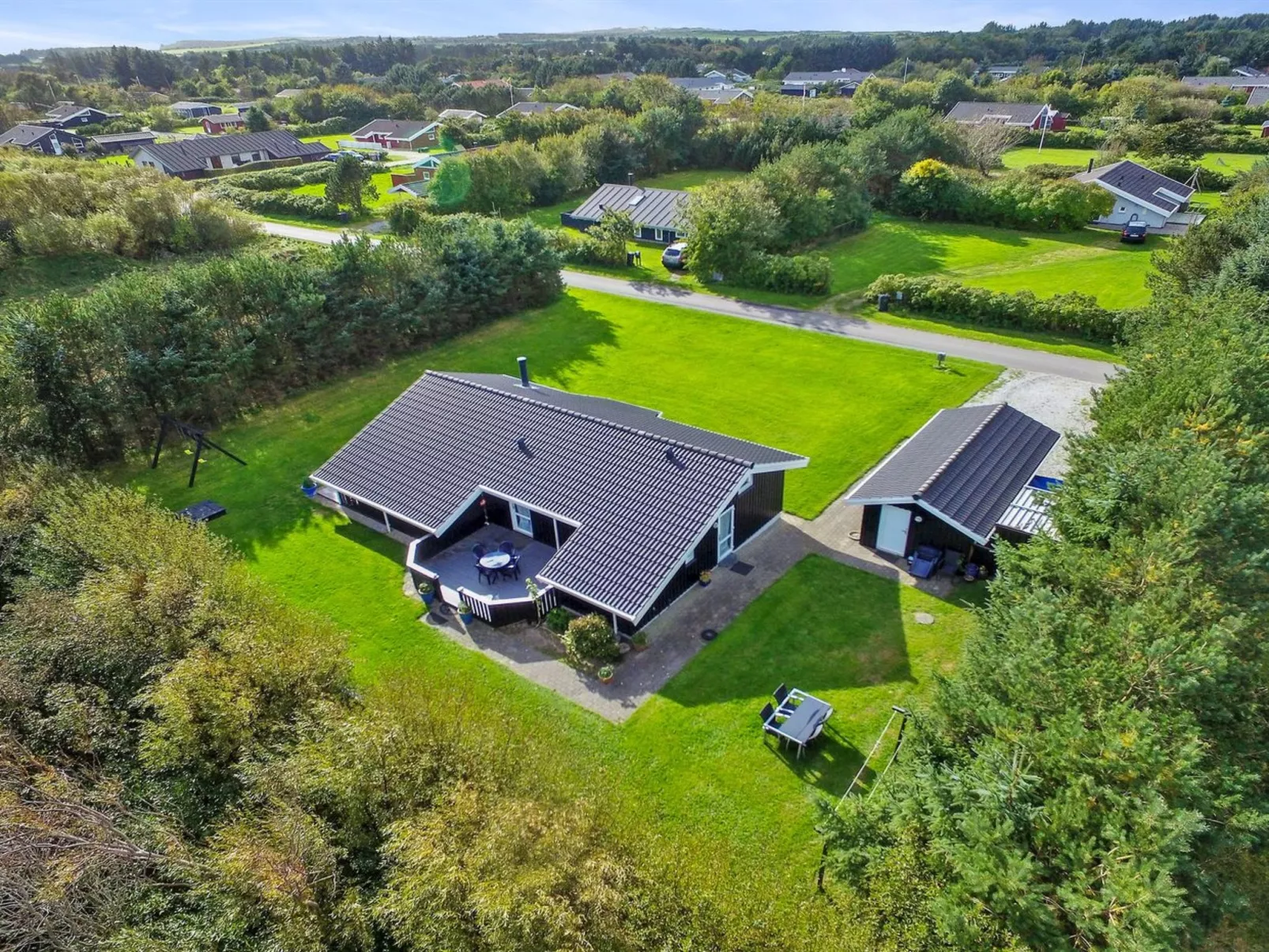 "Vilmar" - 1.2km from the sea-Outside