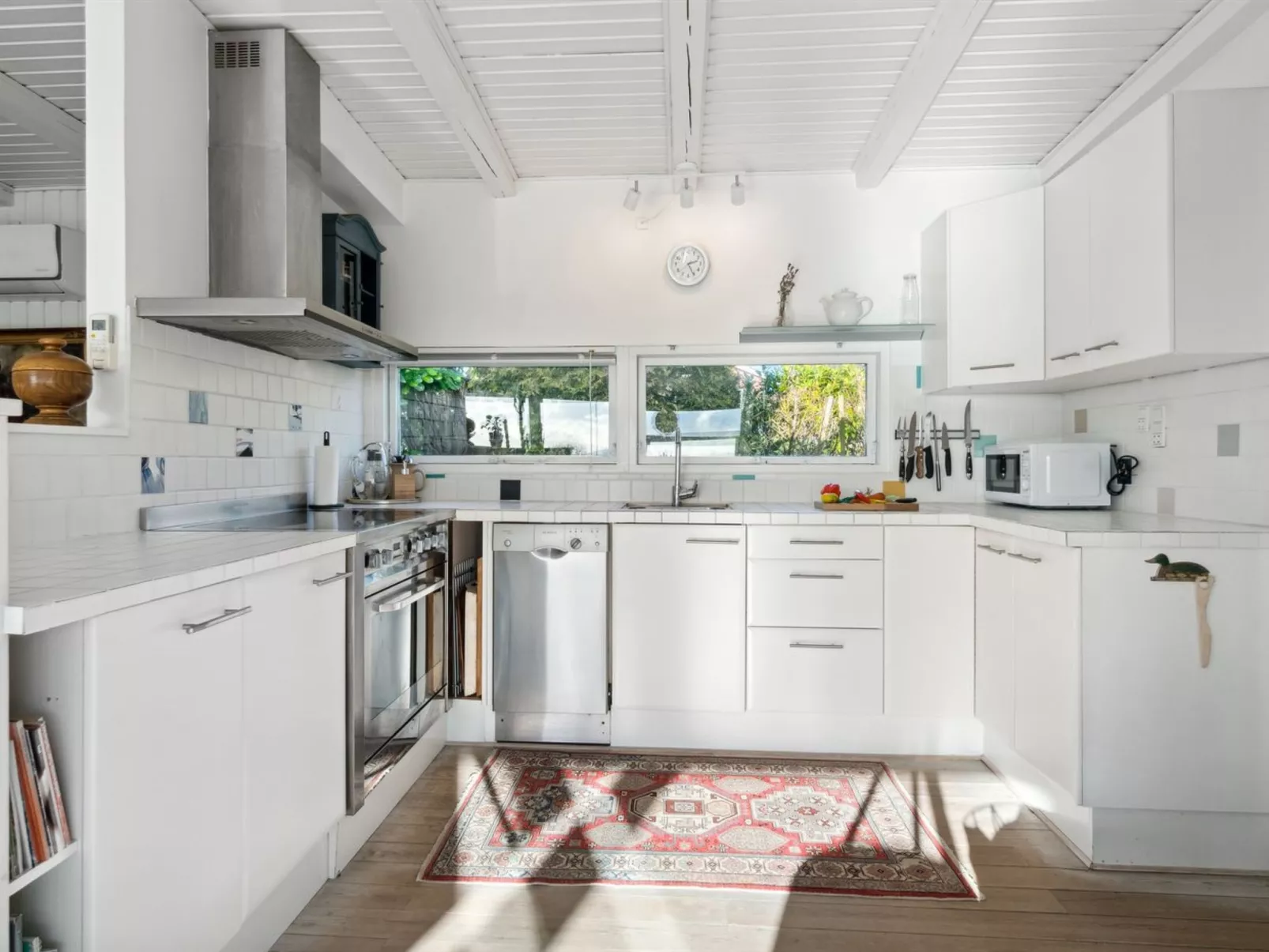 "Sylvia" - 450m from the sea-Inside