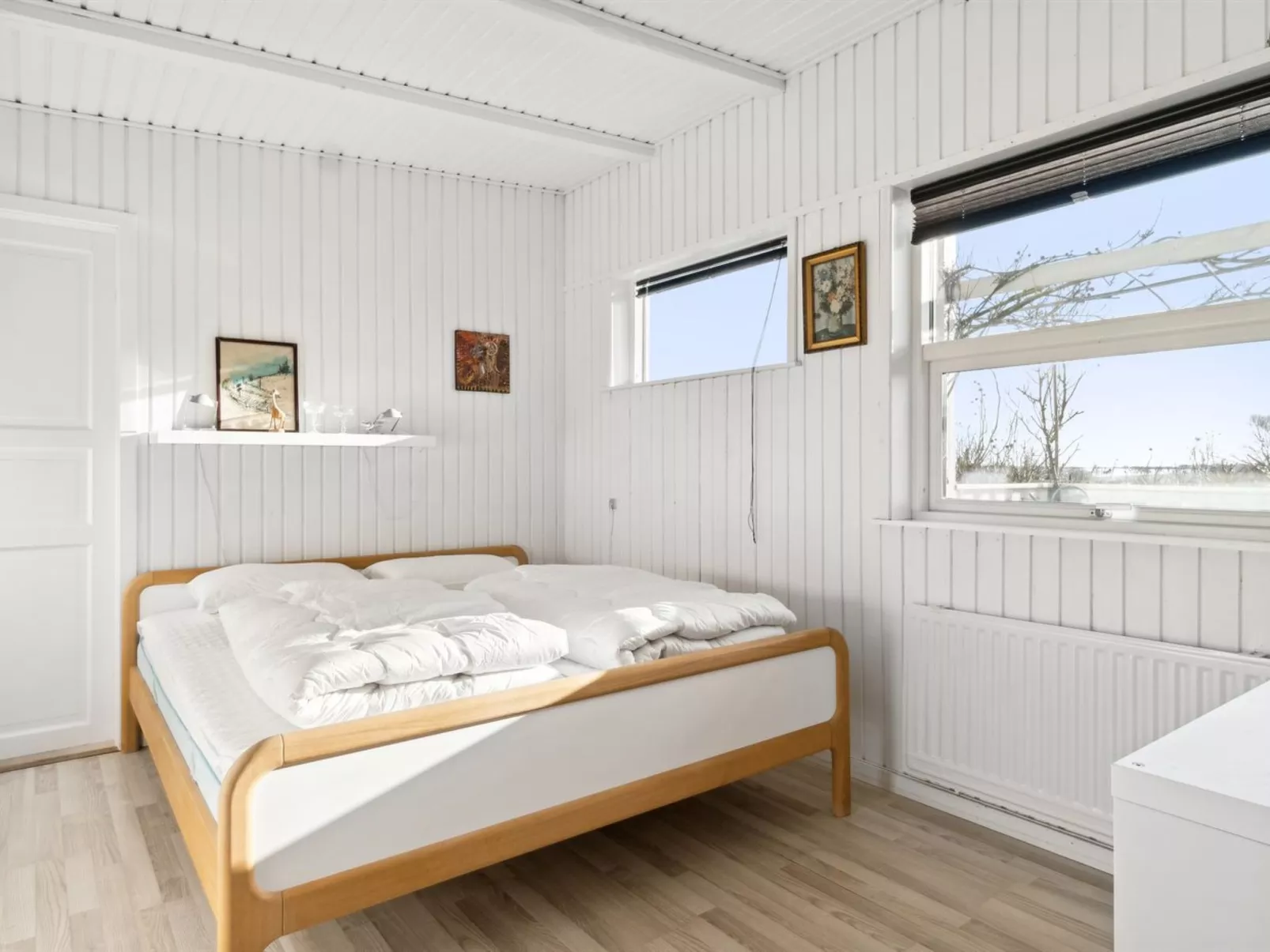 "Sylvia" - 450m from the sea-Inside
