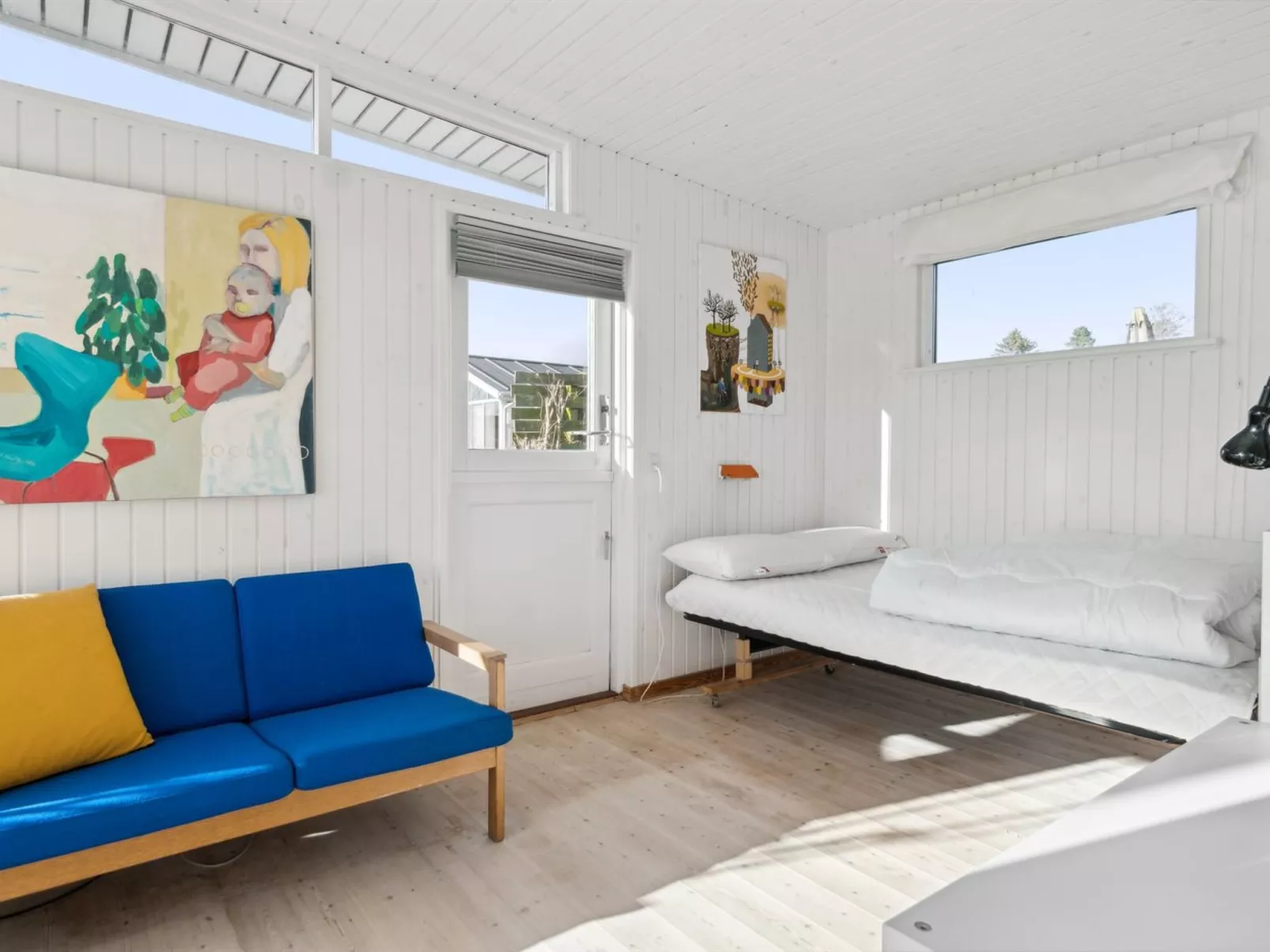 "Sylvia" - 450m from the sea-Inside
