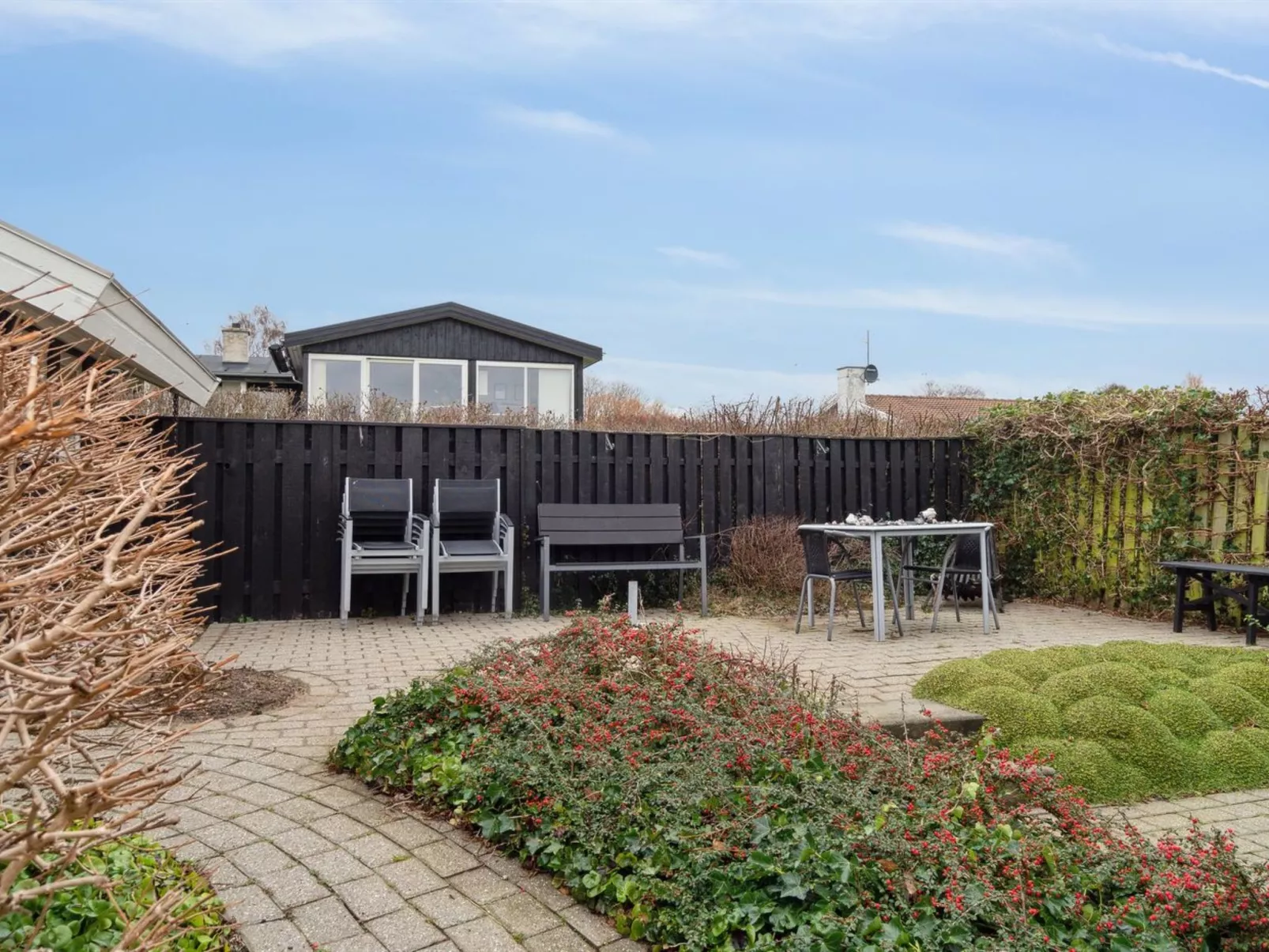 "Majken" - 225m from the sea-Draußen