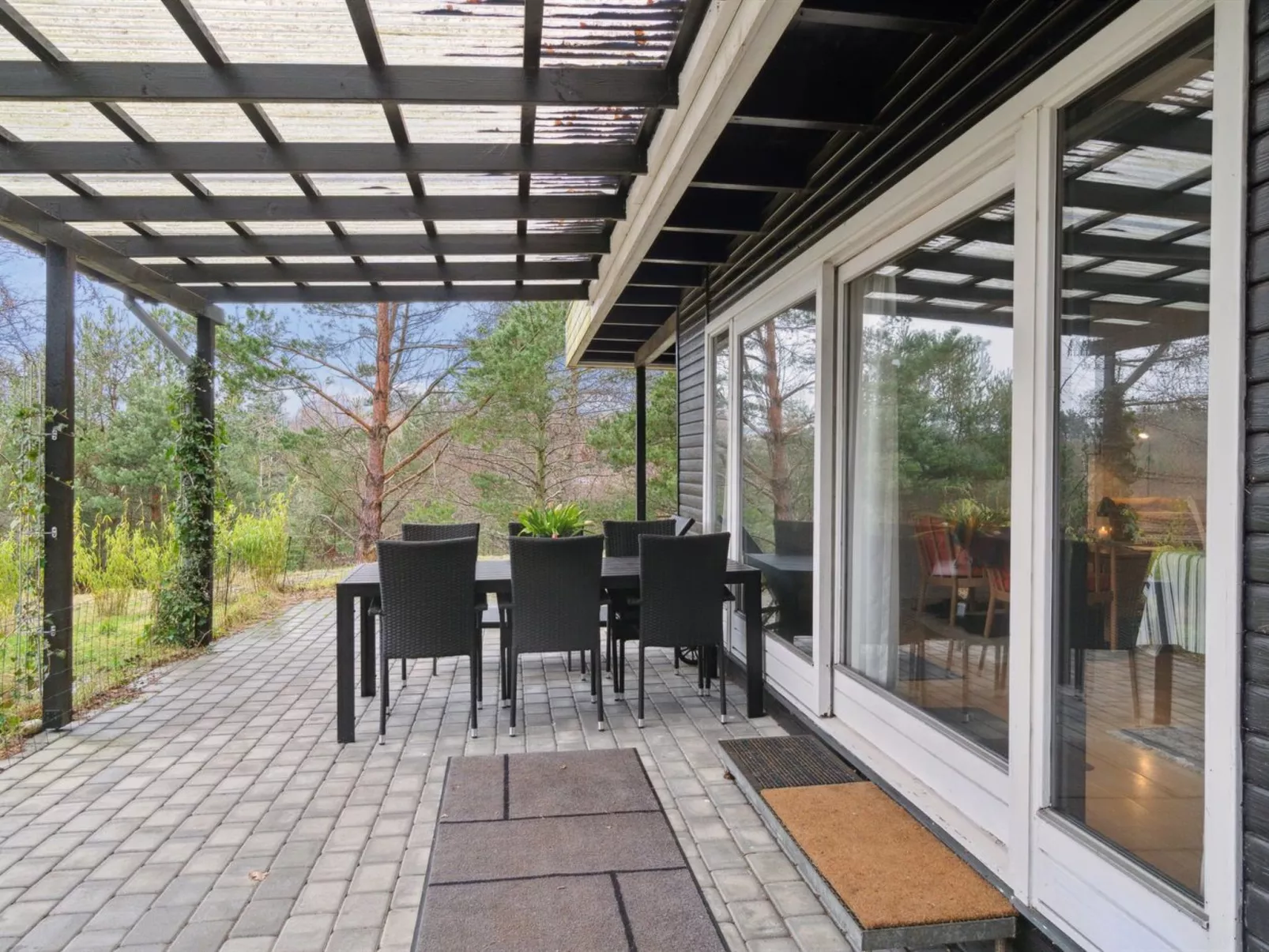 "Anthonette" - 900m from the sea-Draußen