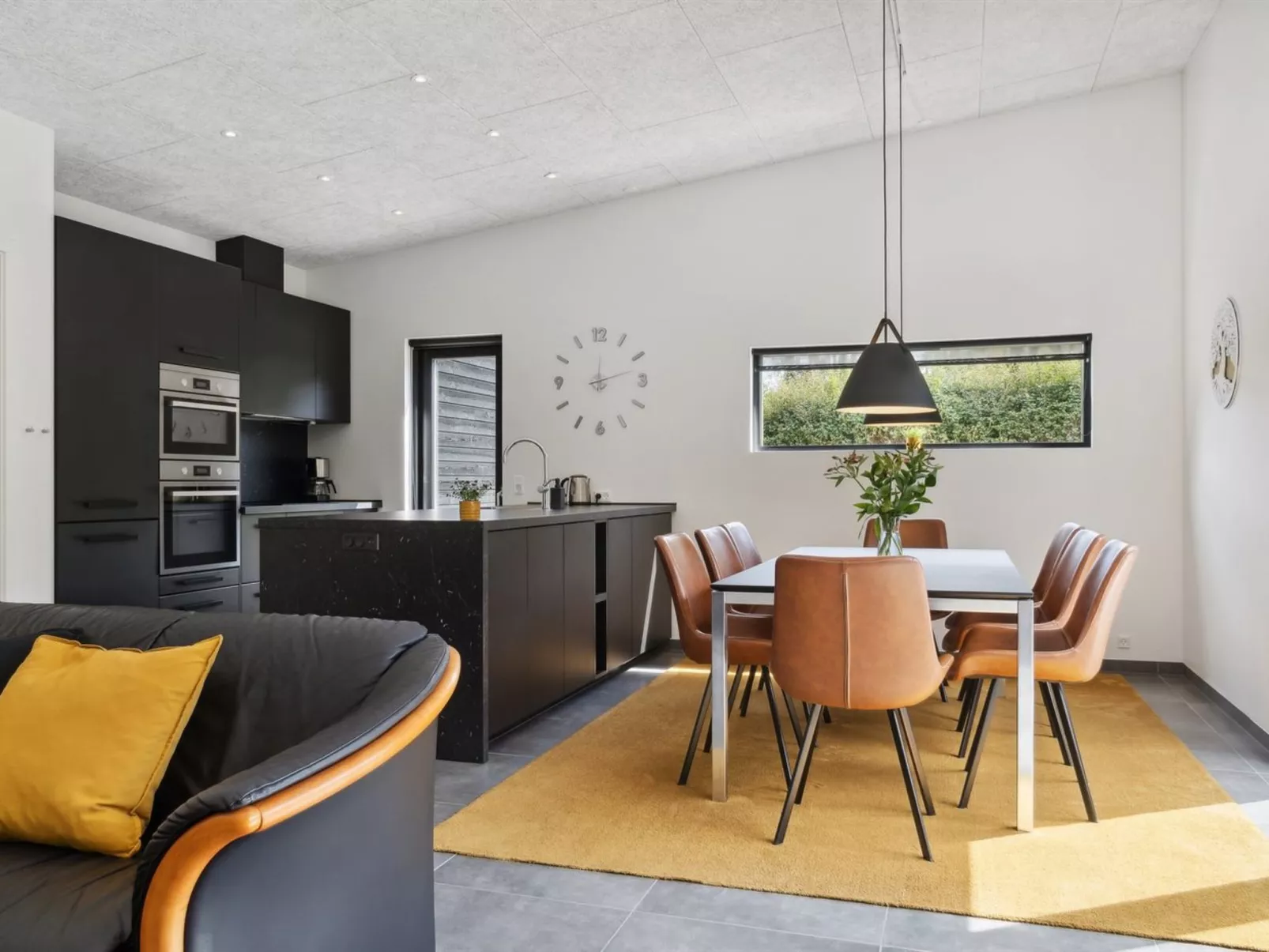 "Aime" - 350m from the sea-Inside