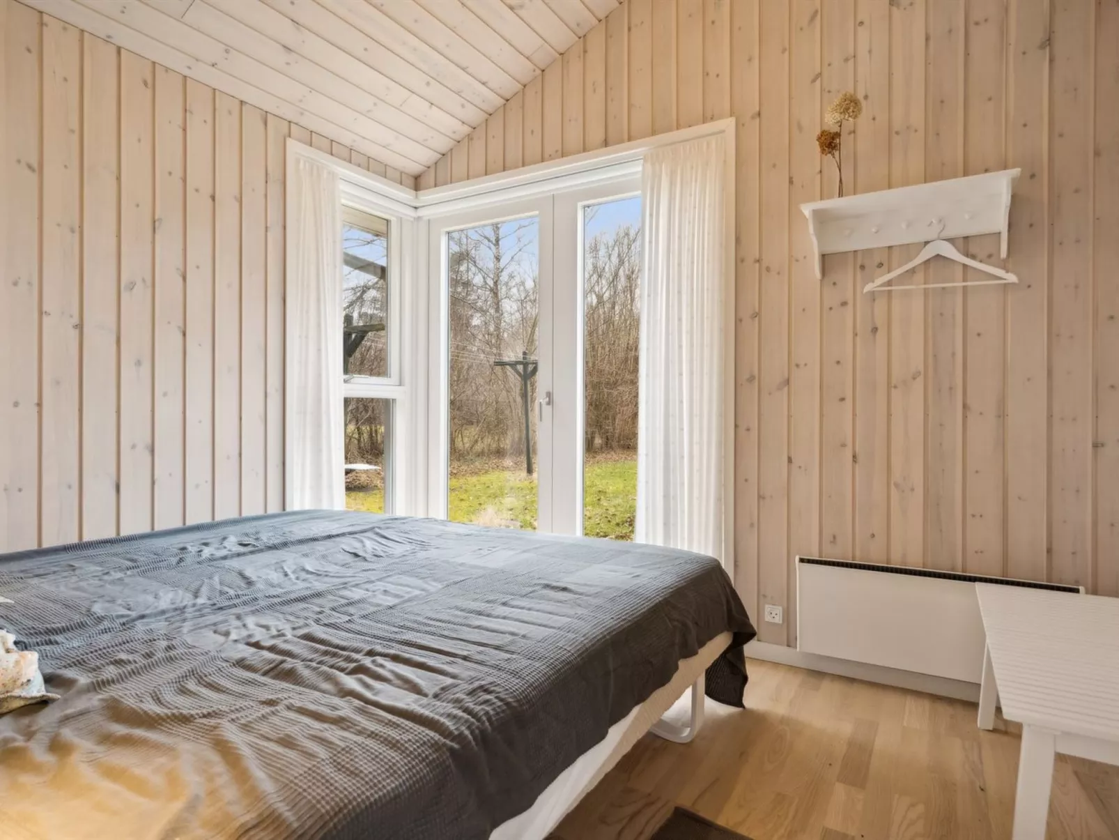 "Fatima" - 400m from the sea-Drinnen