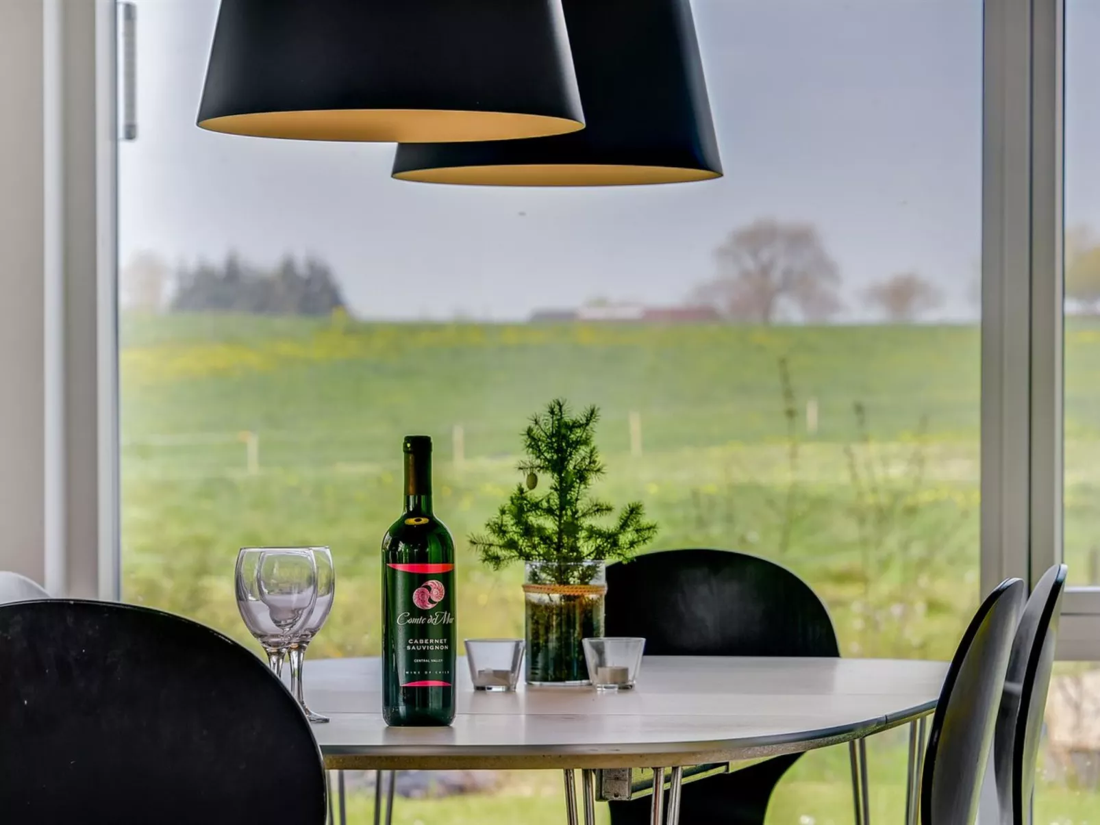 "Erkki" - 500m from the sea-Inside