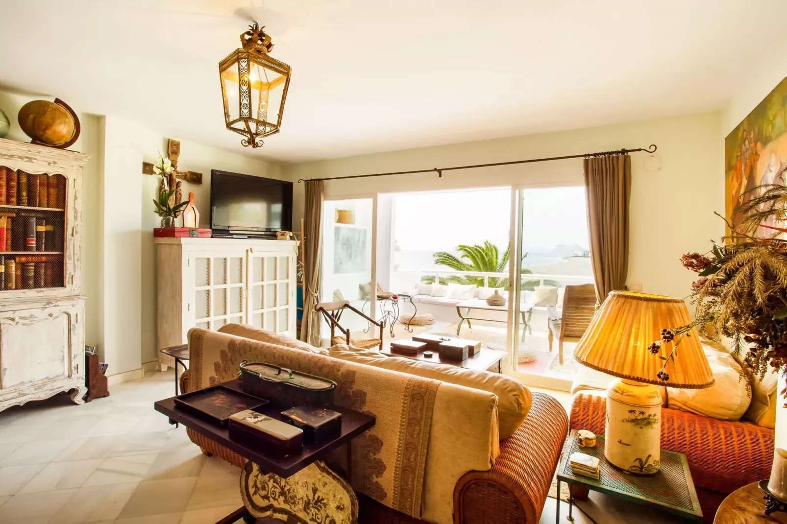 PRECIOSO APARTAMENTO CON VISTAS EN SOTOGRANDE-Living room