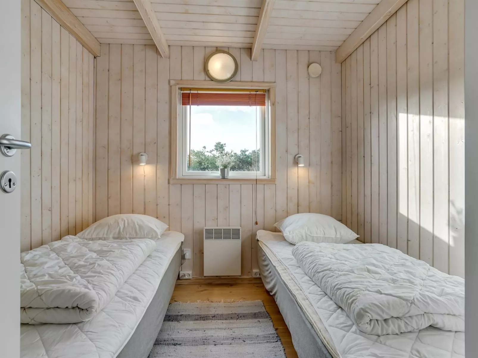 "Ubbe" - 2.2km from the sea-Inside