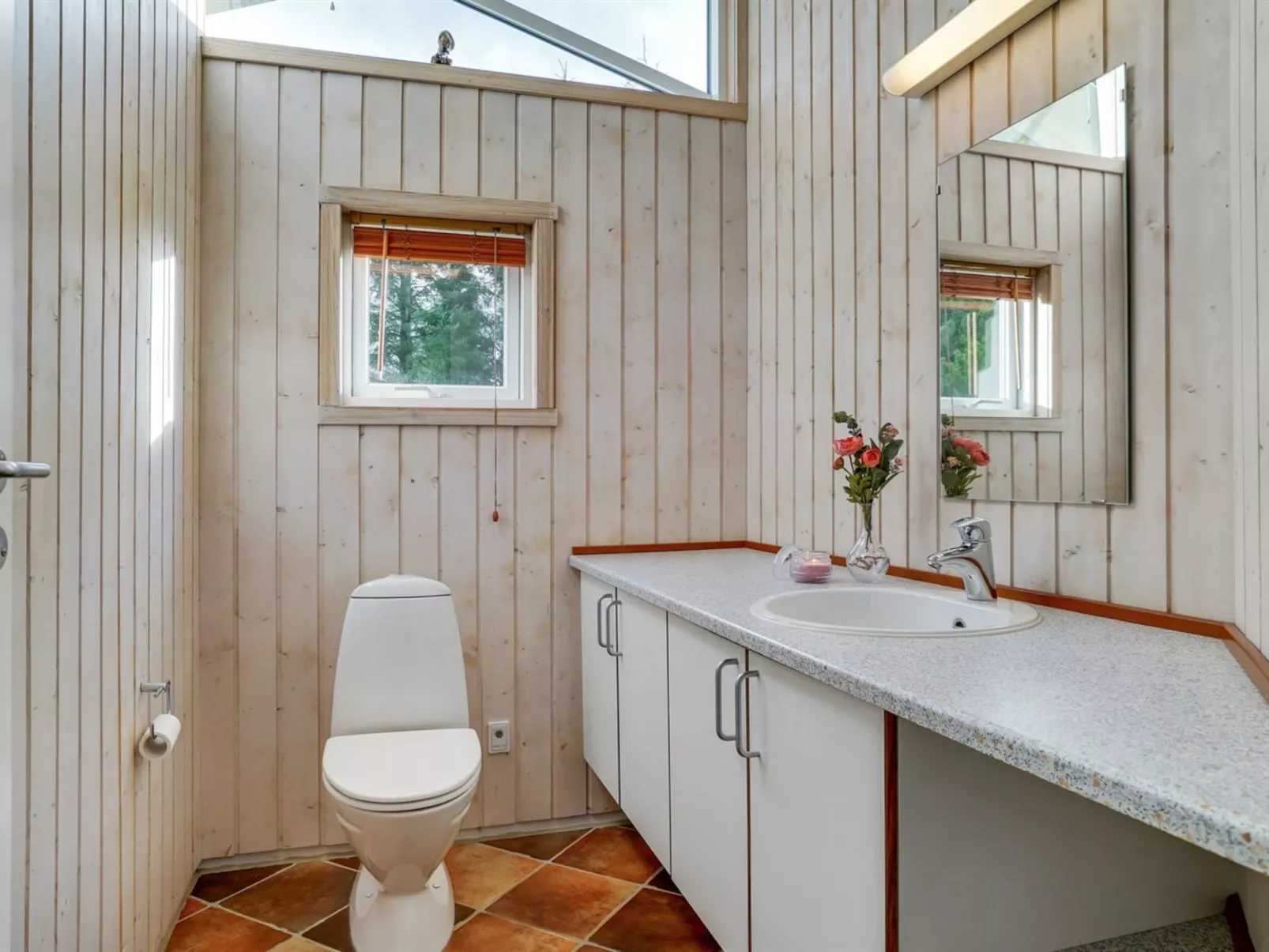 "Ubbe" - 2.2km from the sea-Inside