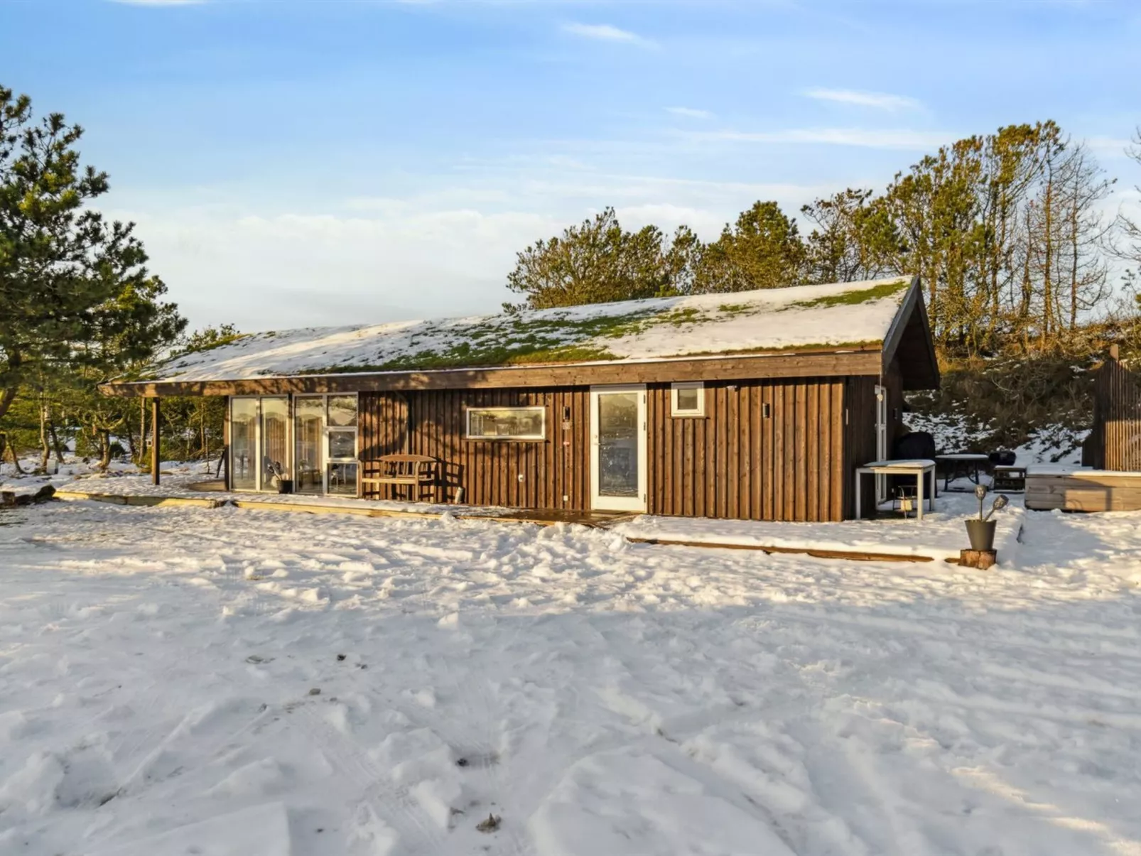 "Lagho" - 500m from the sea-Outside