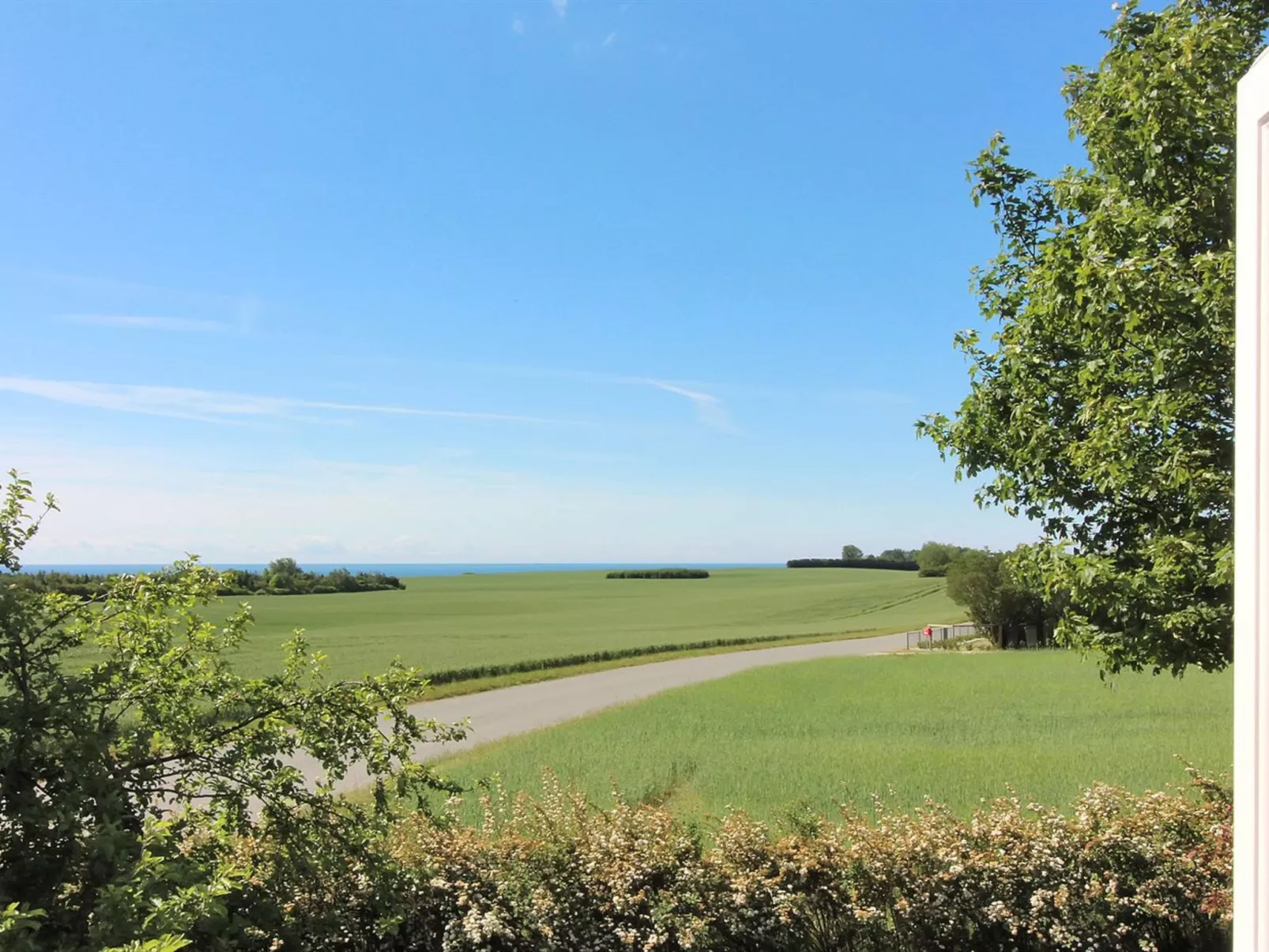 "Albertine" - 600m from the sea-Inside