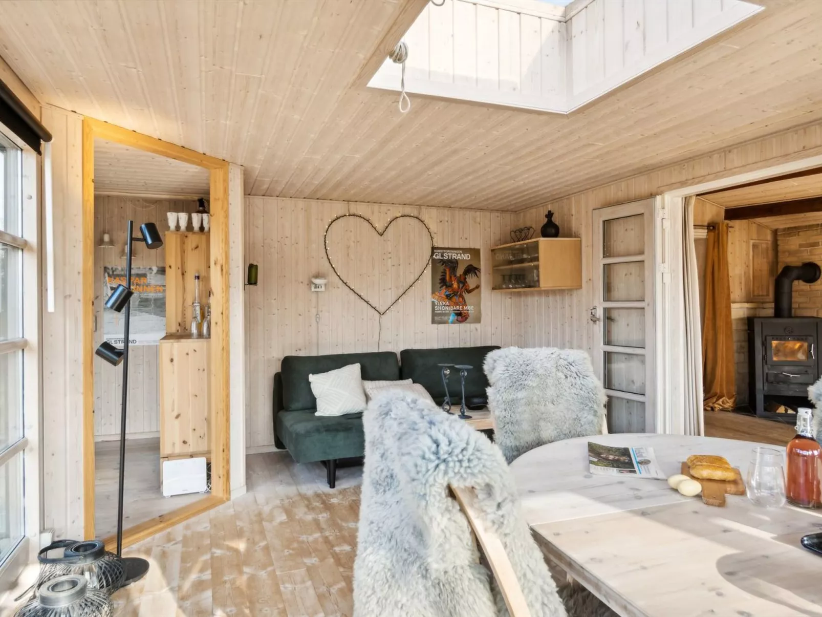 "Arlina" - 750m from the sea-Drinnen