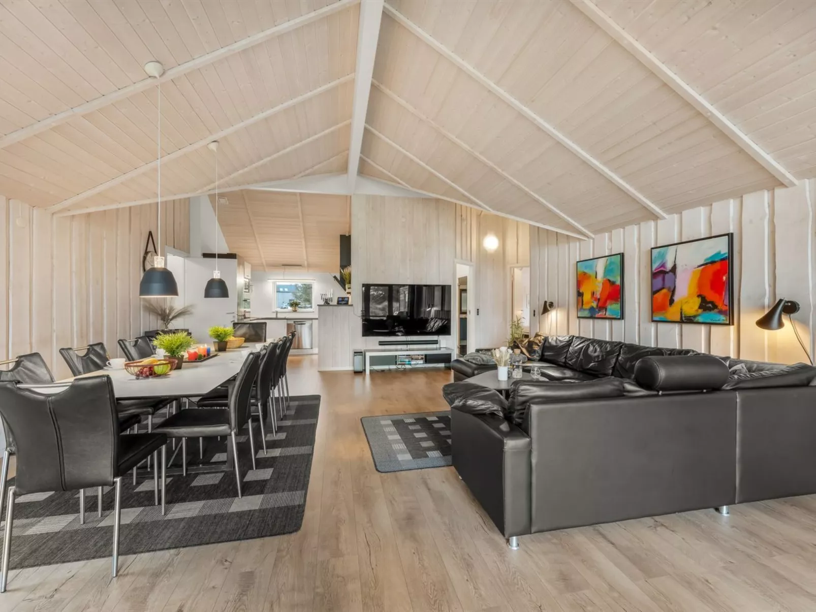 "Jeldrik" - 1.5km from the sea-Inside