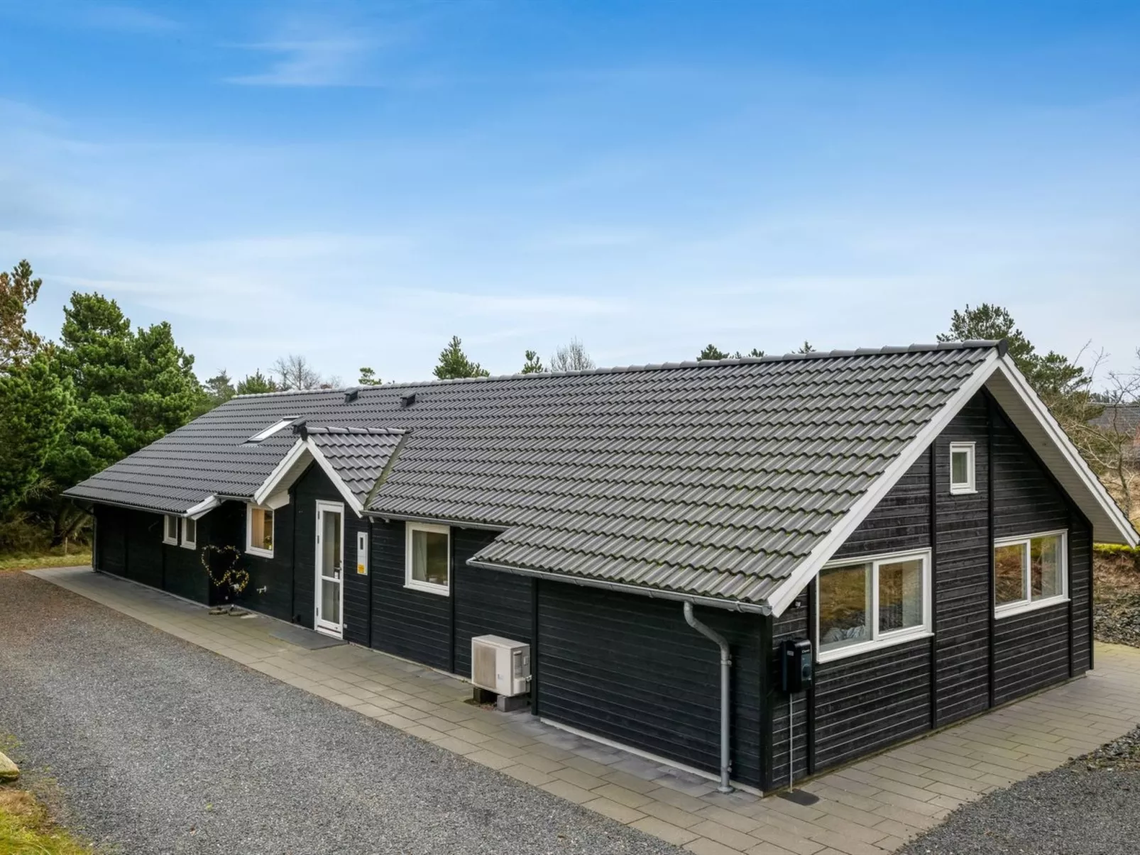 "Jeldrik" - 1.5km from the sea-Inside