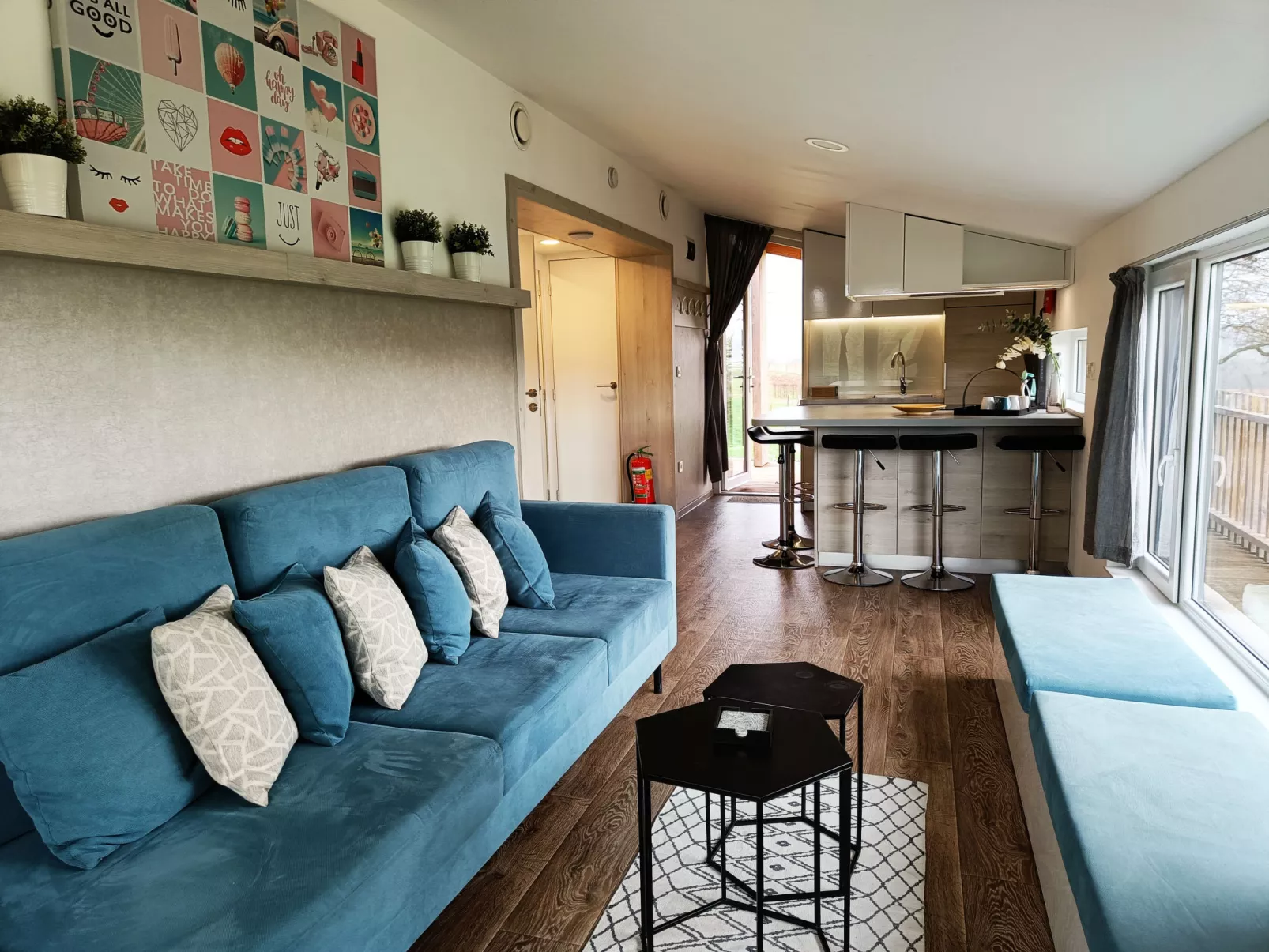 Panorama Cottage 4-Inside