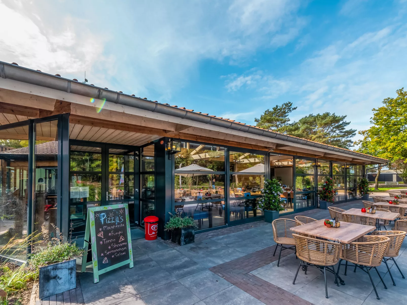 Fins Chalet-Area