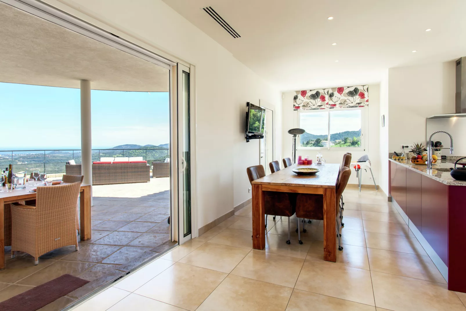 Villa le Mareret-Kitchen