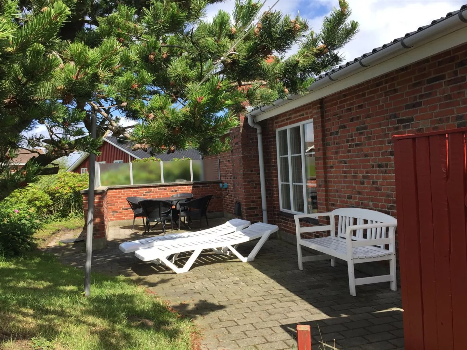 "Hendrine" - 500m from the sea-Outside