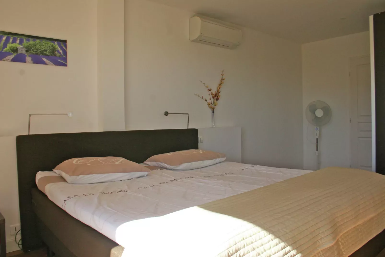 Villa le Mareret-Bedroom