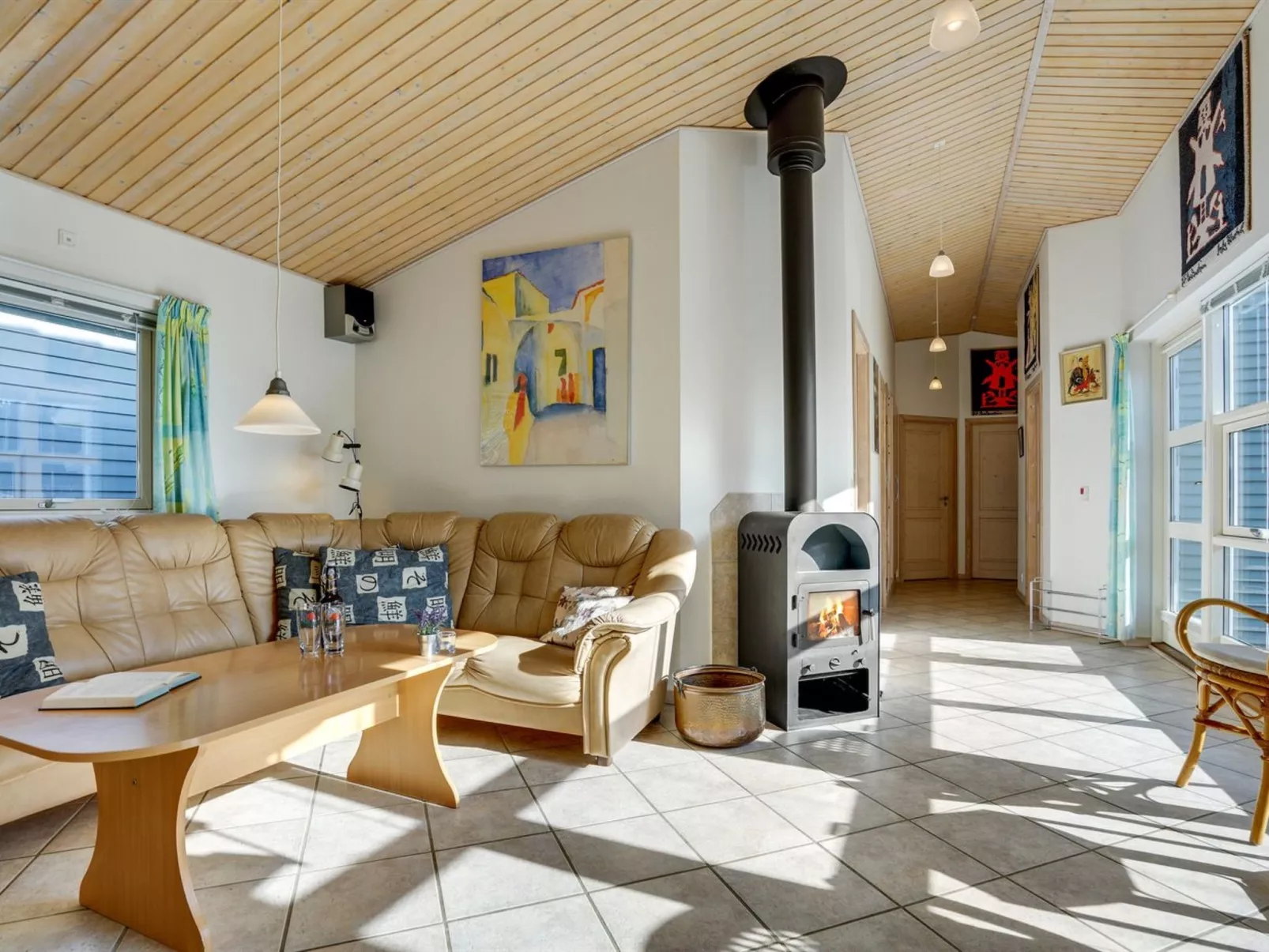 "Gravers" - 100m from the sea-Inside