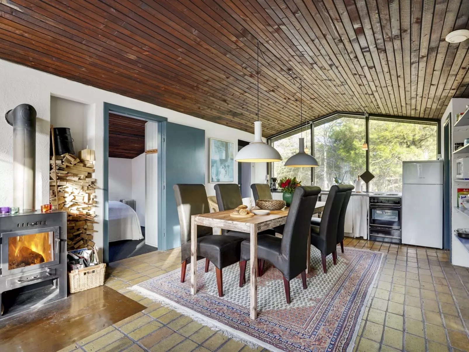 "Saxi" - 2.6km from the sea-Inside