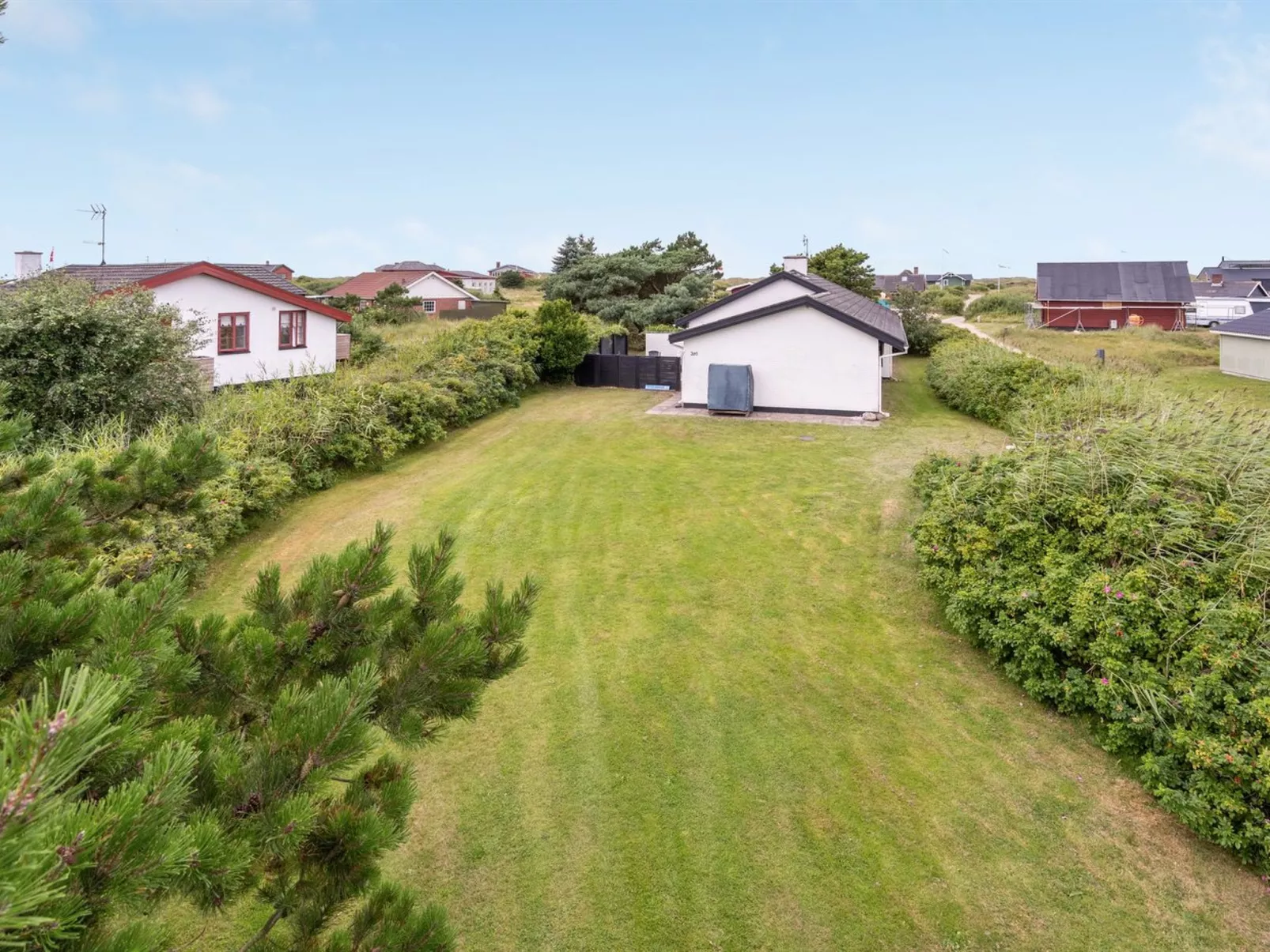 "Kita" - 500m from the sea-Outside