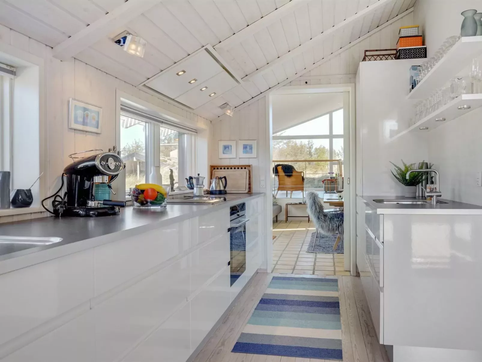 "Annrike" - 400m from the sea-Inside