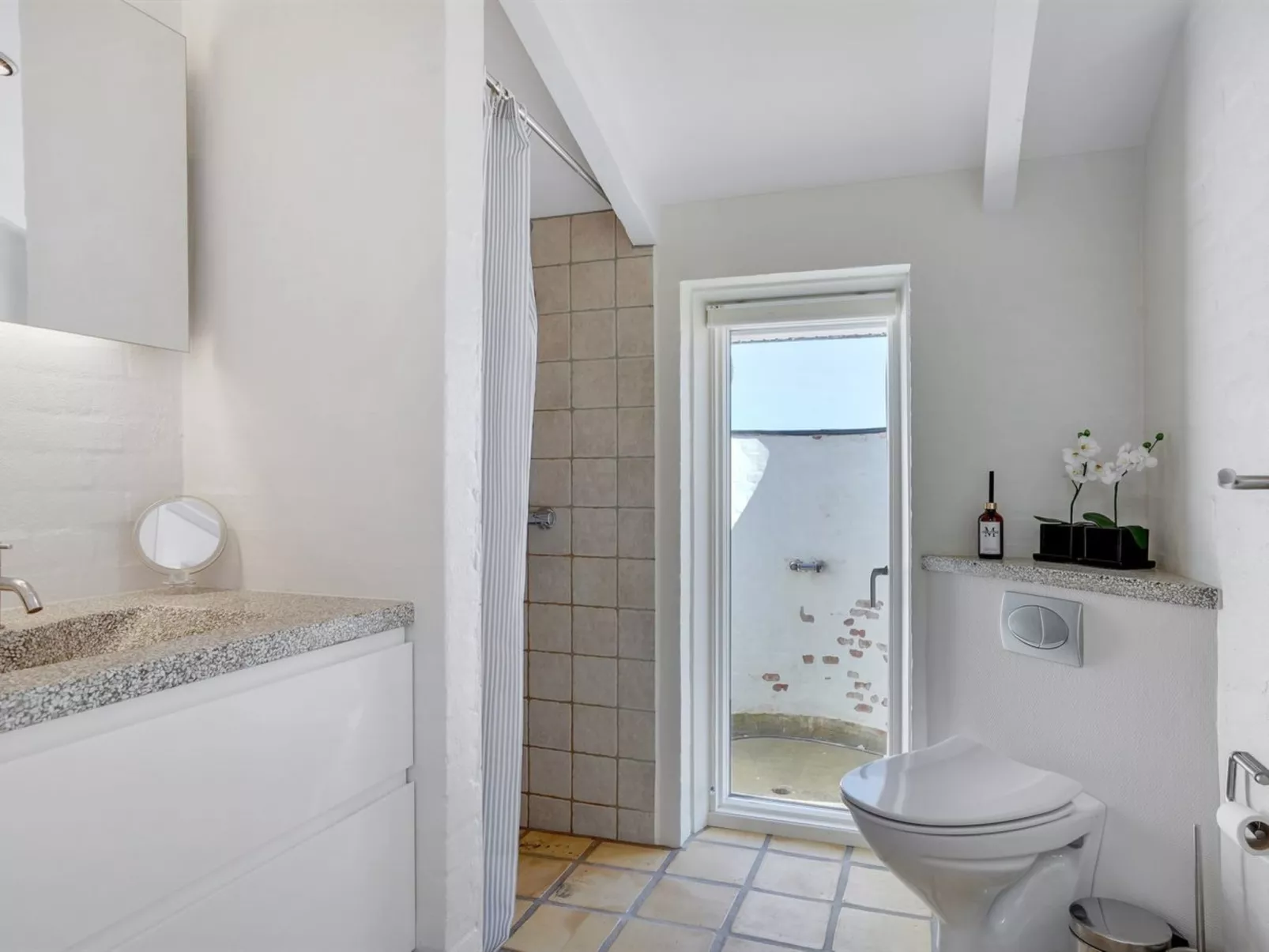 "Annrike" - 400m from the sea-Inside