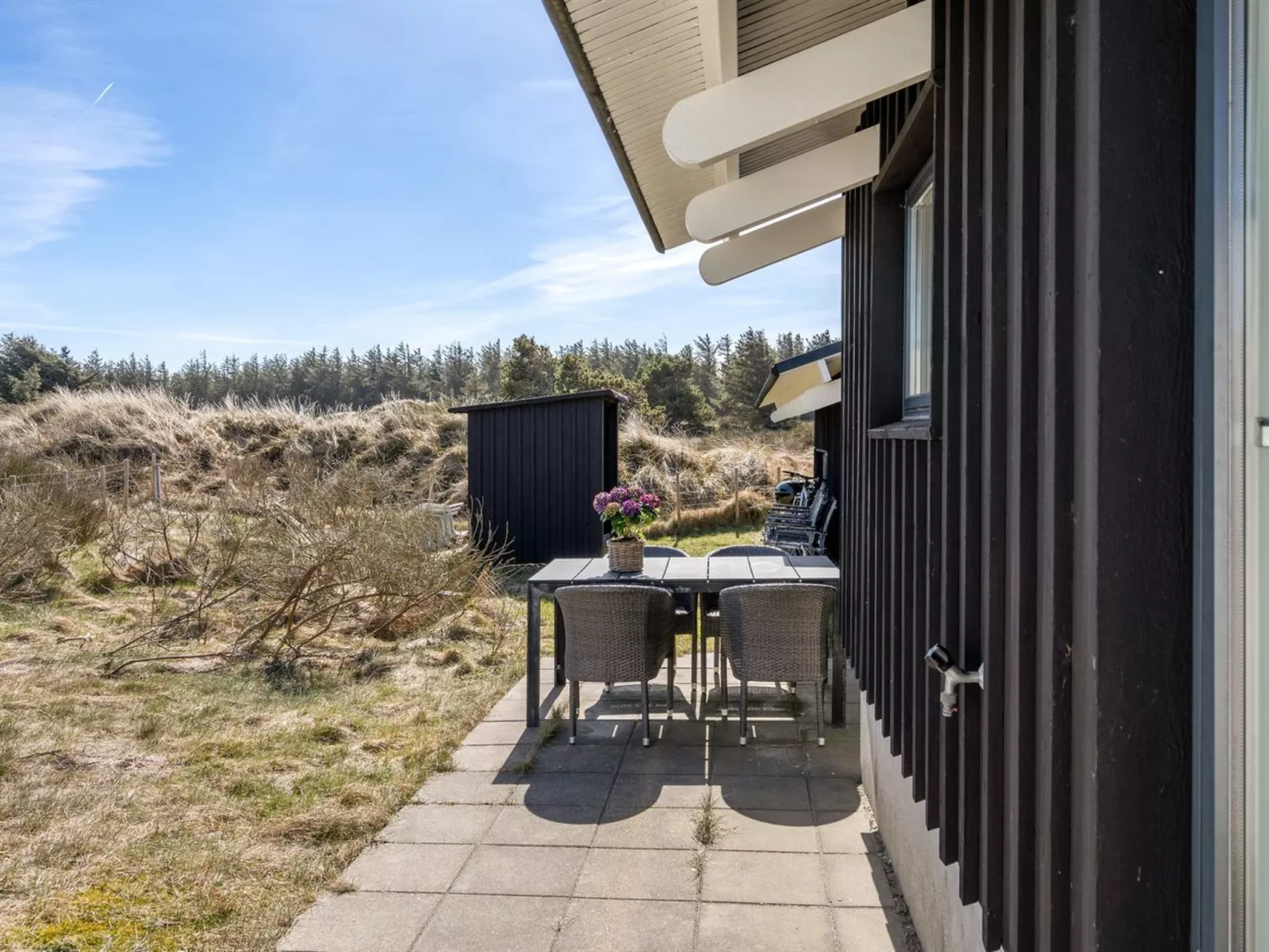 "Annrike" - 400m from the sea-Outside