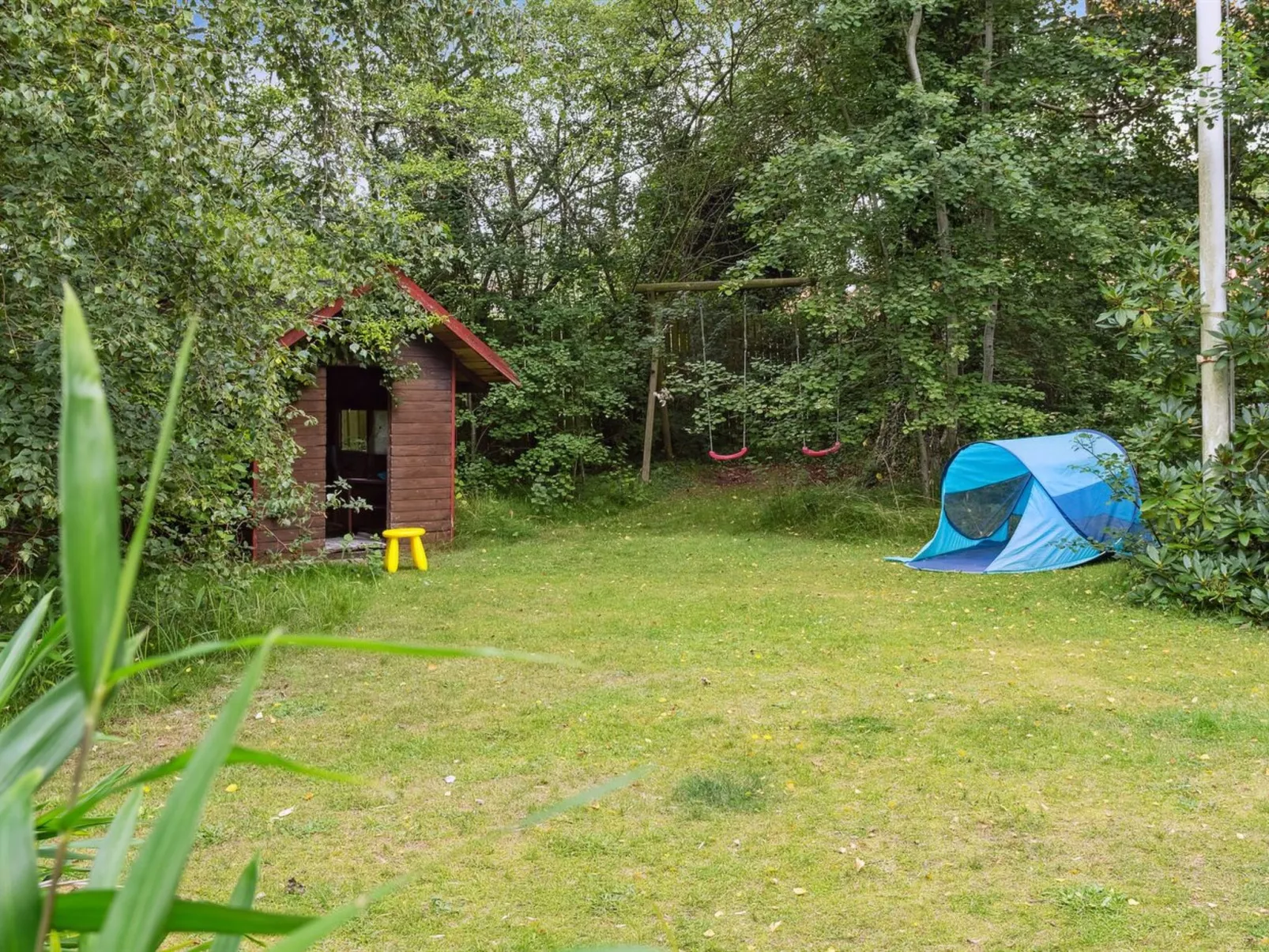 "Neela" - 300m from the sea-Outside