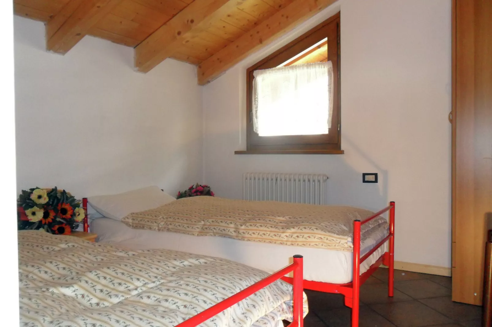 Dossi-Bedroom