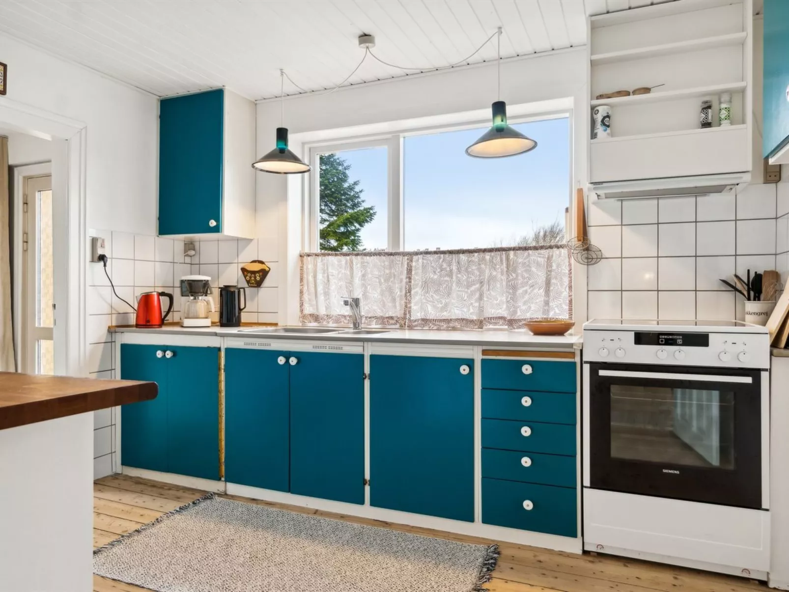 "Birtir" - 750m from the sea-Inside