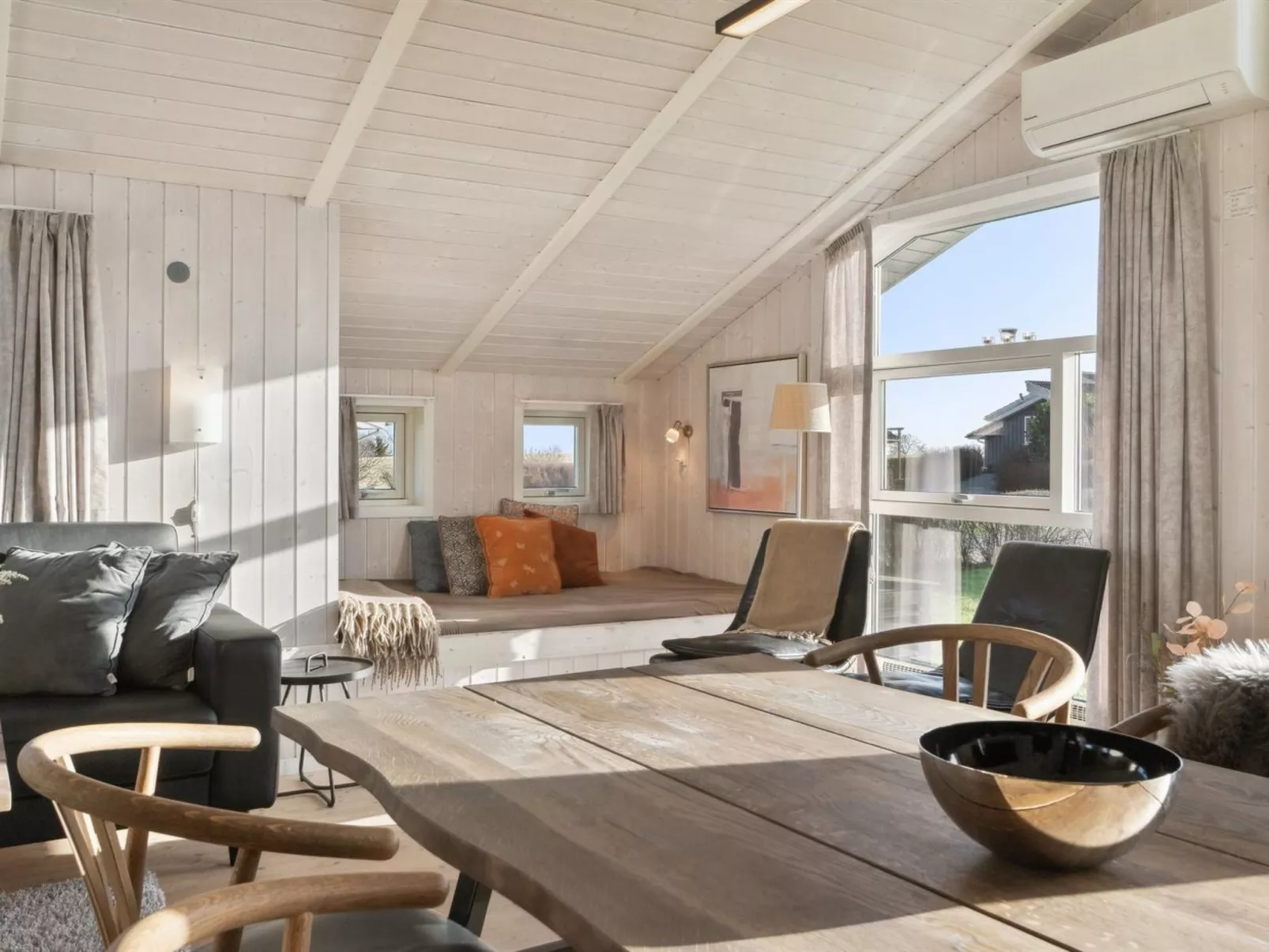 "Sira" - 350m from the sea-Inside