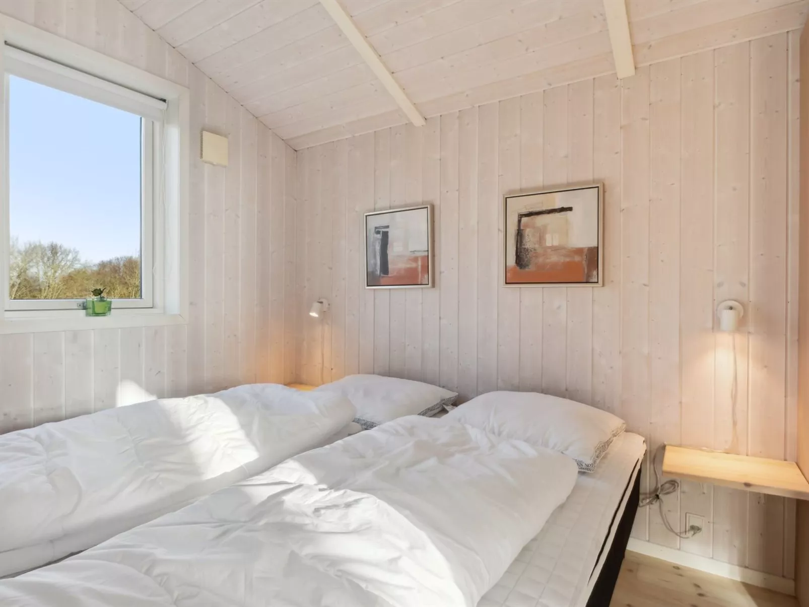"Sira" - 350m from the sea-Inside