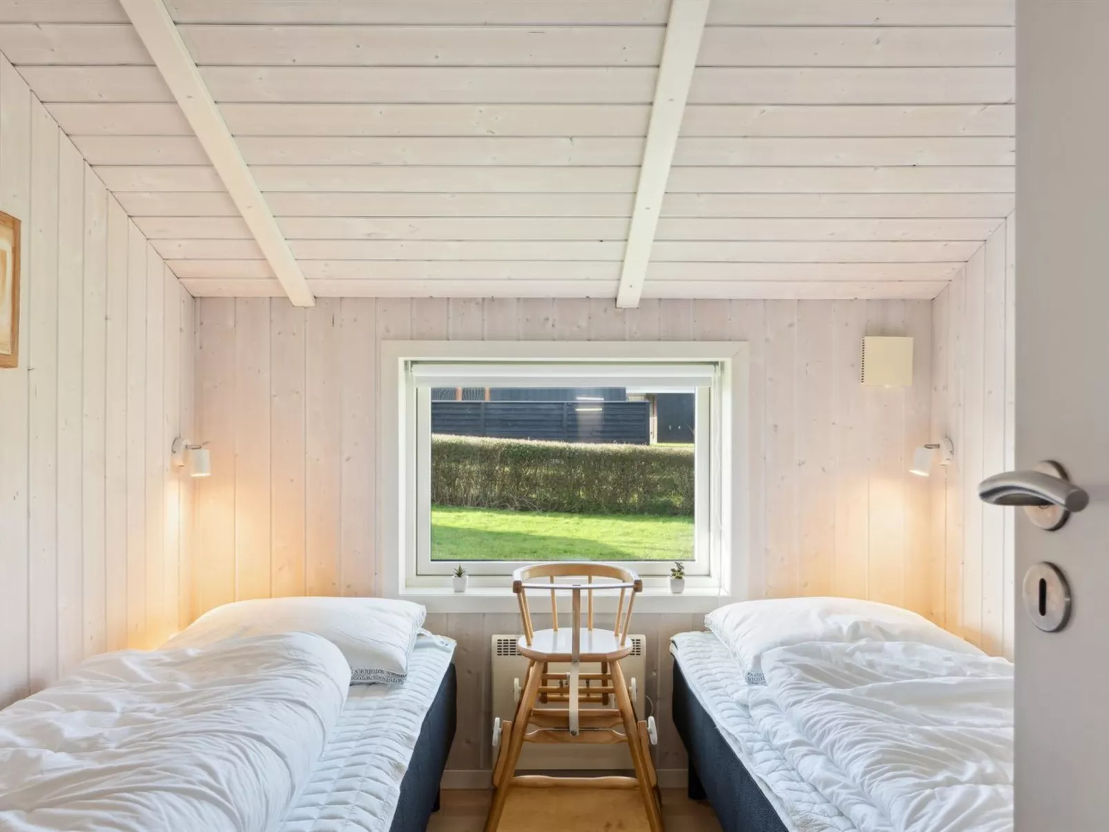 "Sira" - 350m from the sea-Inside