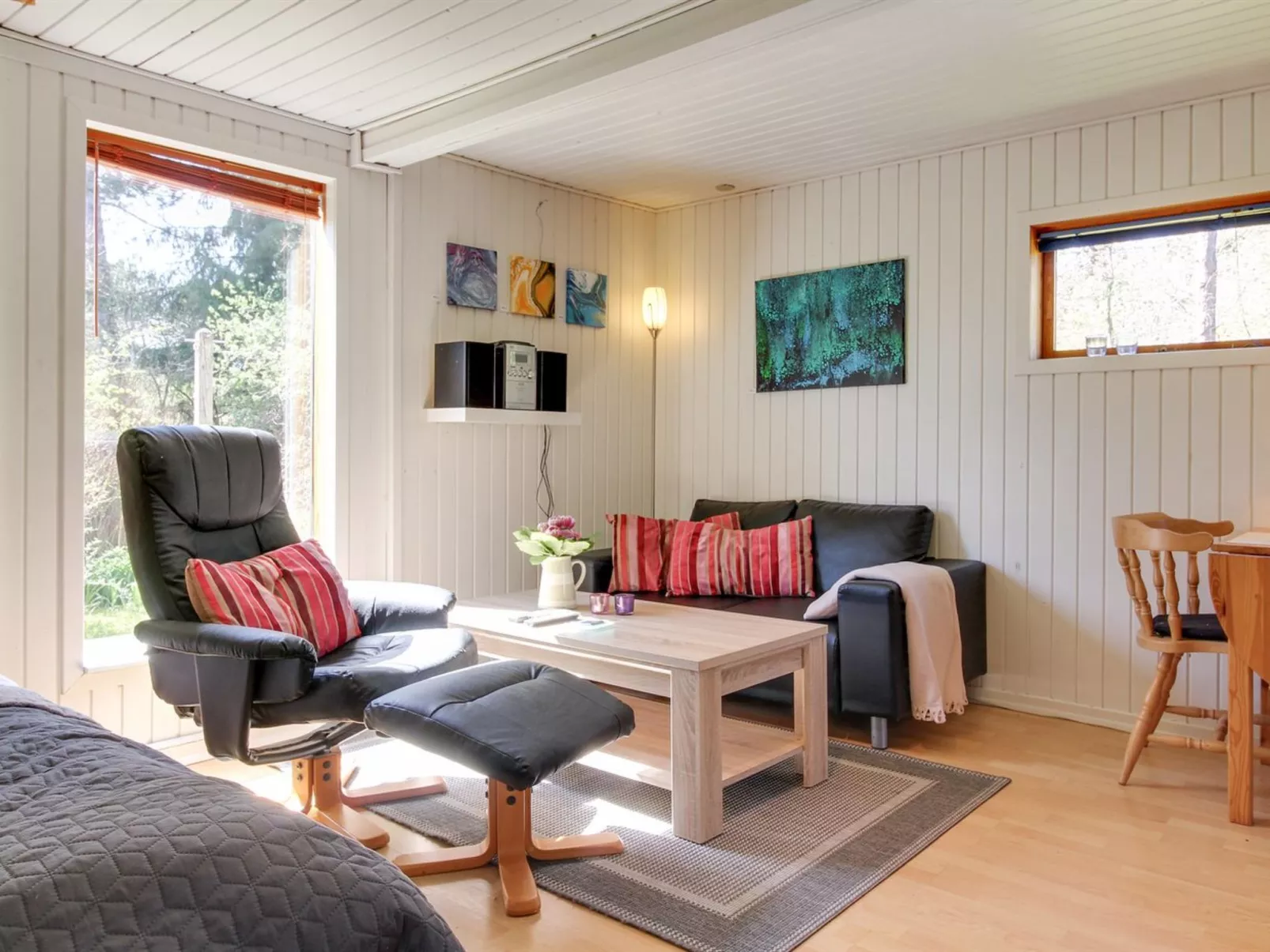 "Kolja" - 3km from the sea-Inside
