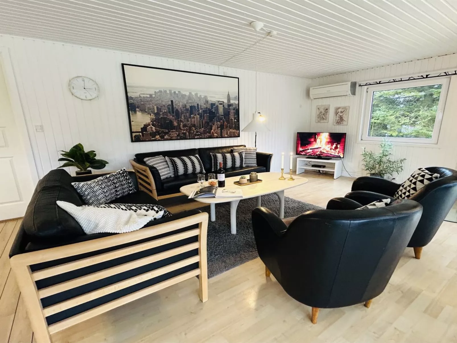"Kalevi" - 900m from the sea-Inside