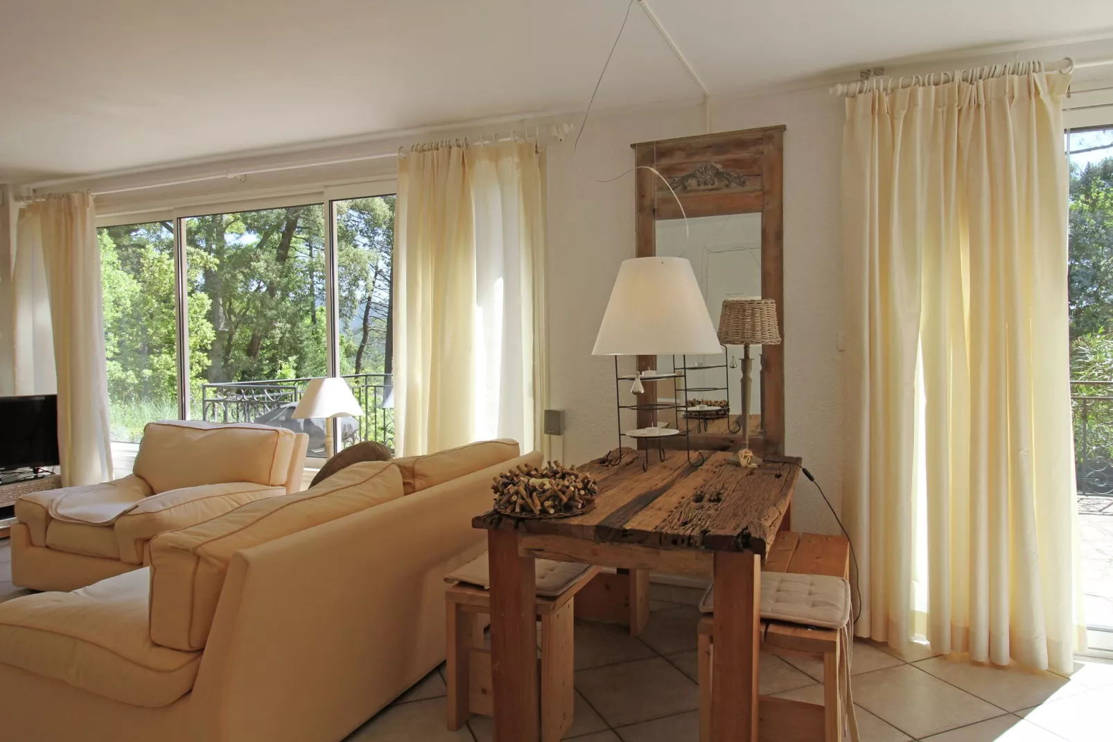 Le Capitou-Dining room
