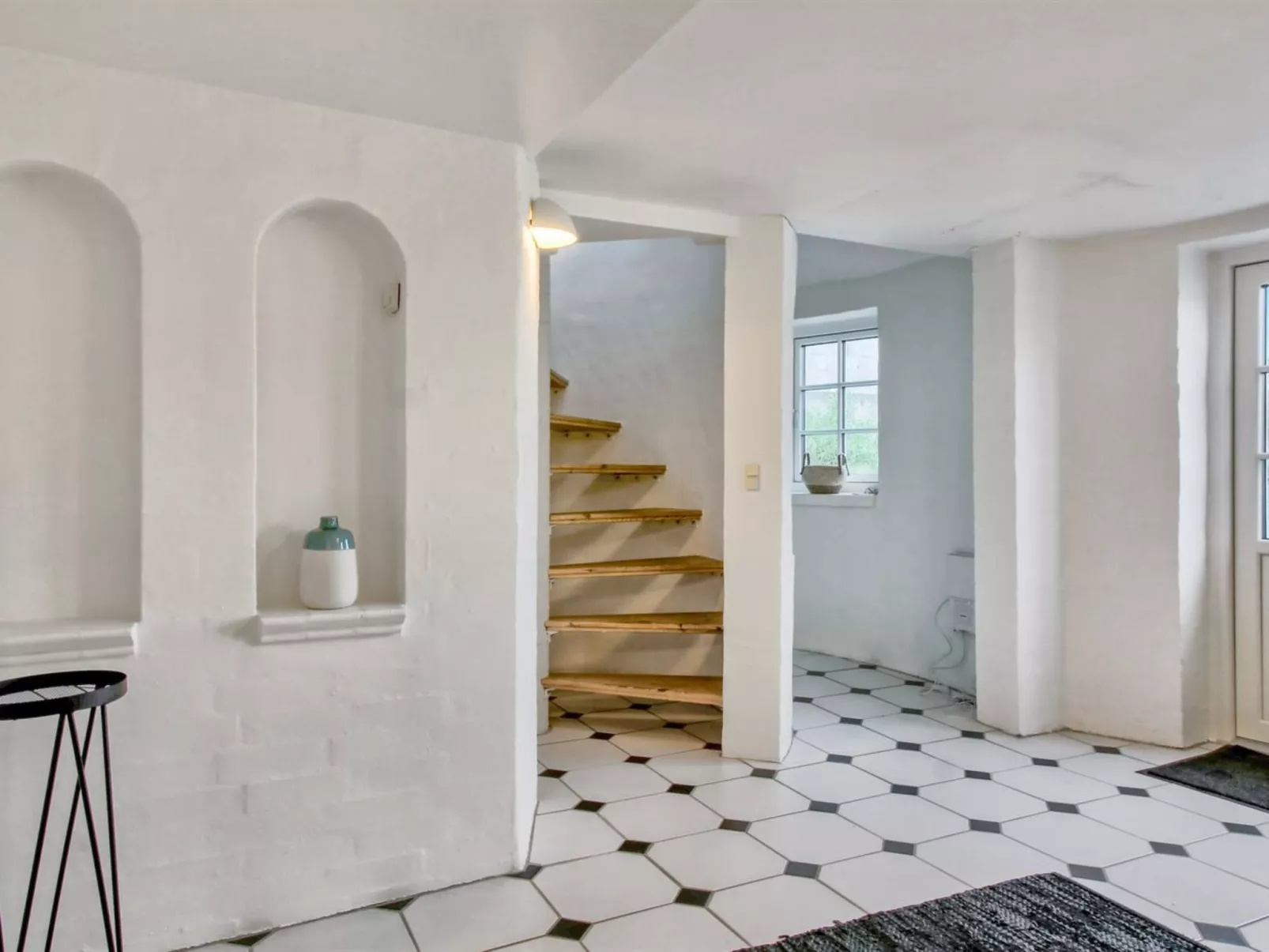 "Edmond" - 150m from the sea-Inside