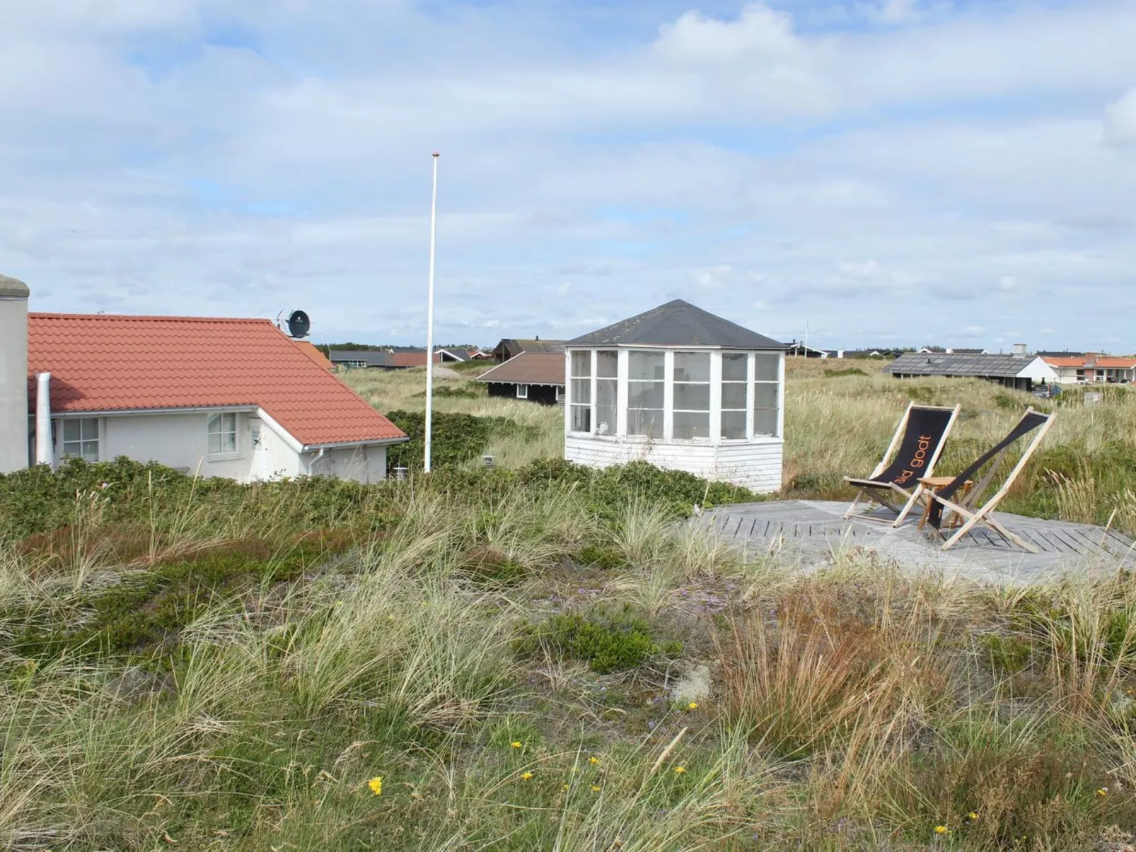 "Heilo" -  from the sea-Outside