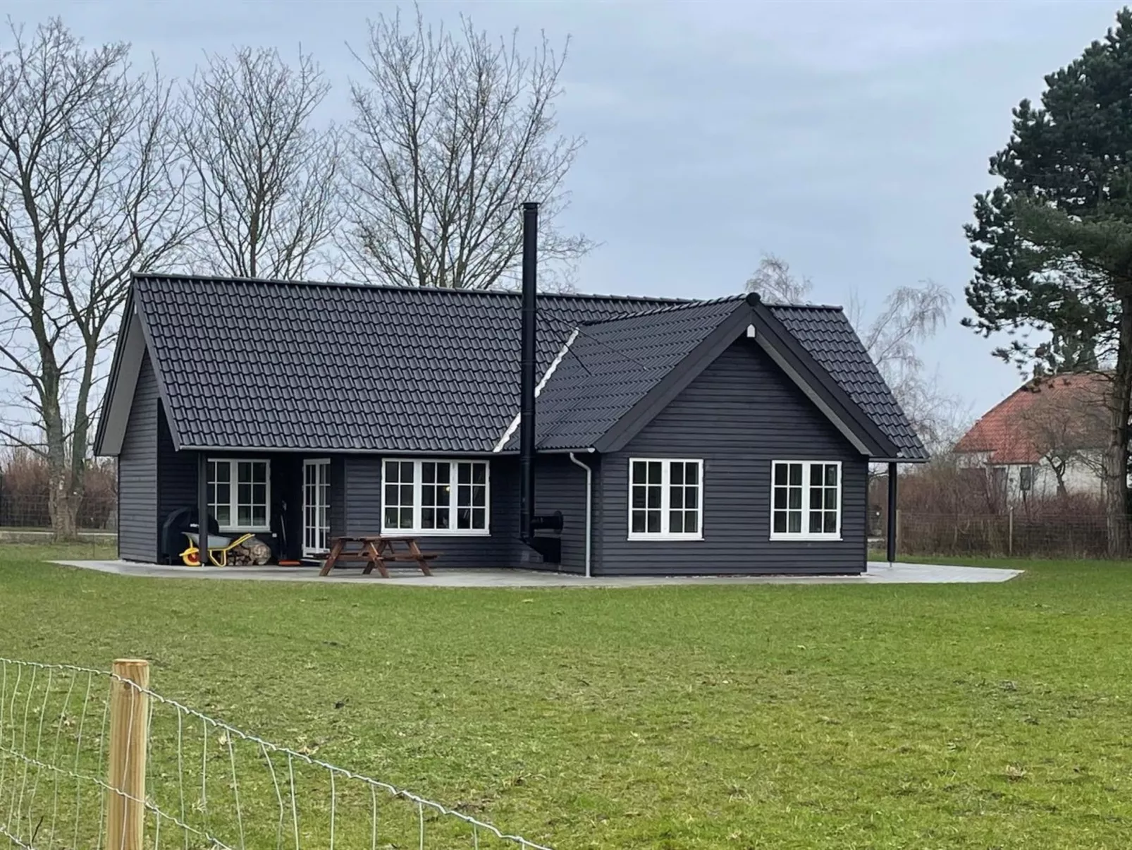 "Emmalina" - 1.3km from the sea-Outside